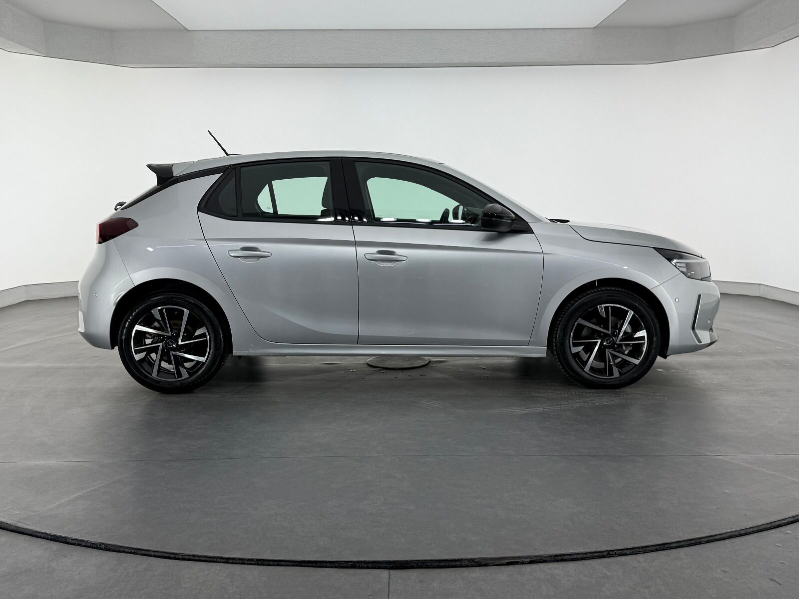 Opel Corsa 1.2 T GS AT8 - 2025 - Detay