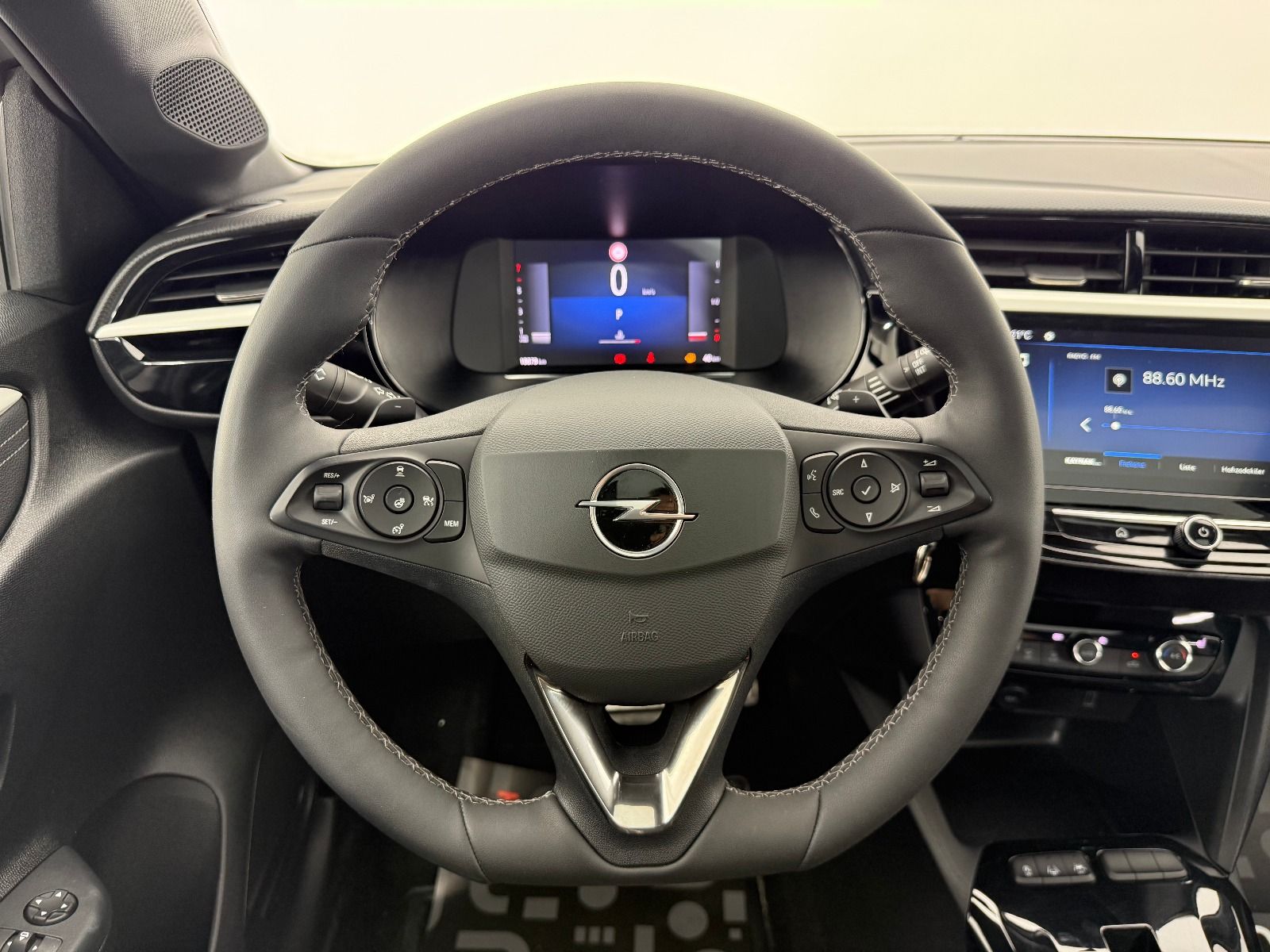 Opel Corsa 1.2 T GS AT8 - 2025 - Detay