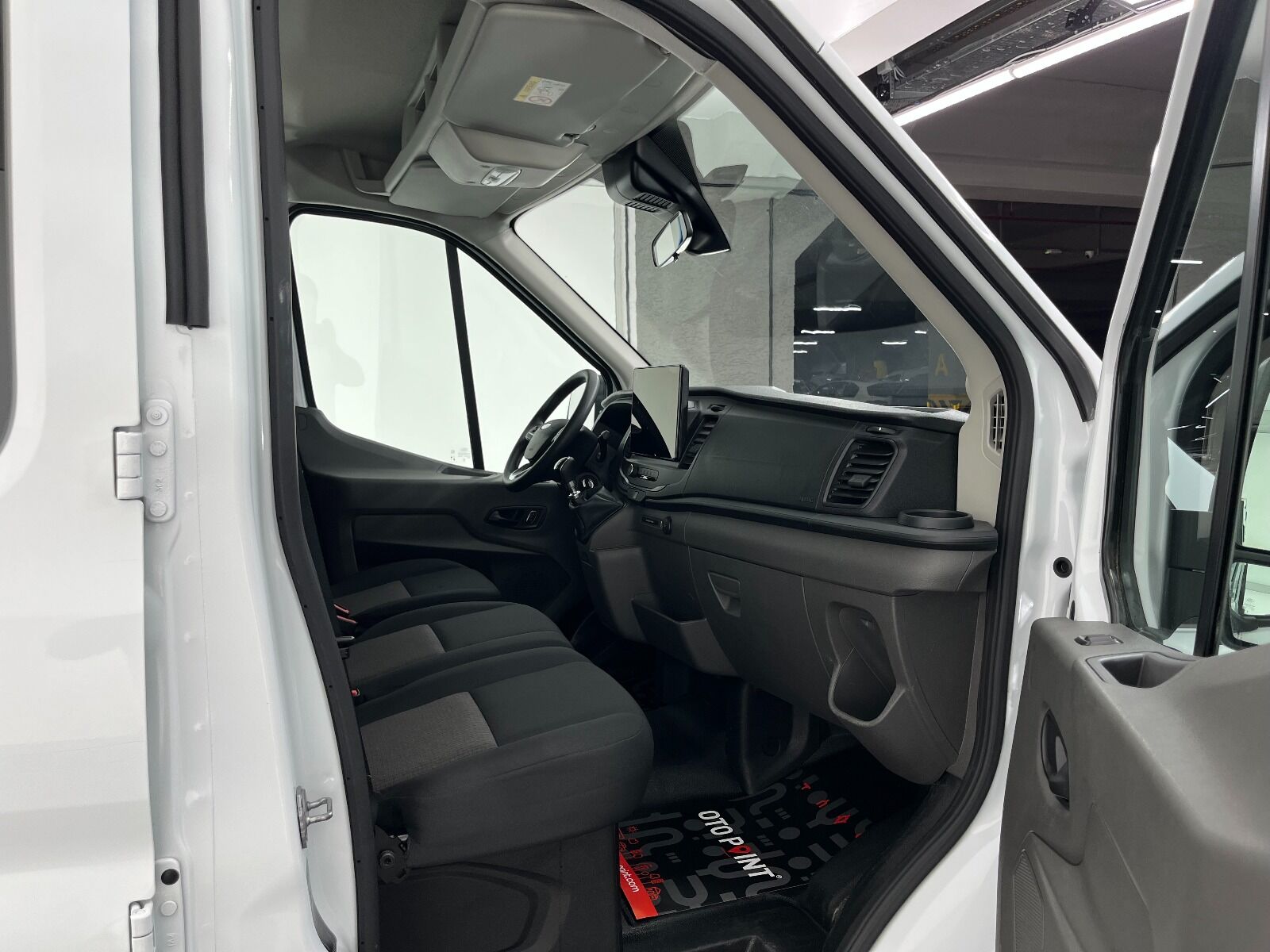 Ford Transit 350 L Duratorq Çİft Kabin - 2025 - Detay