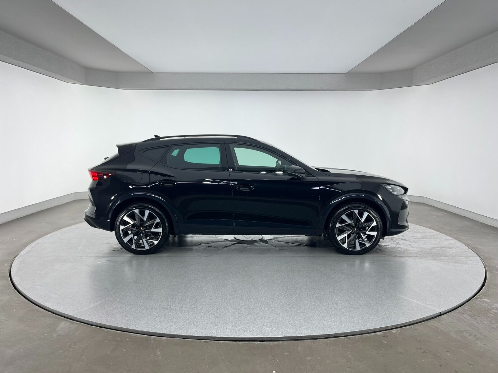 Cupra Formentor SUV 1.5 e-Hybrid Supreme DSG - 2025 - Detay