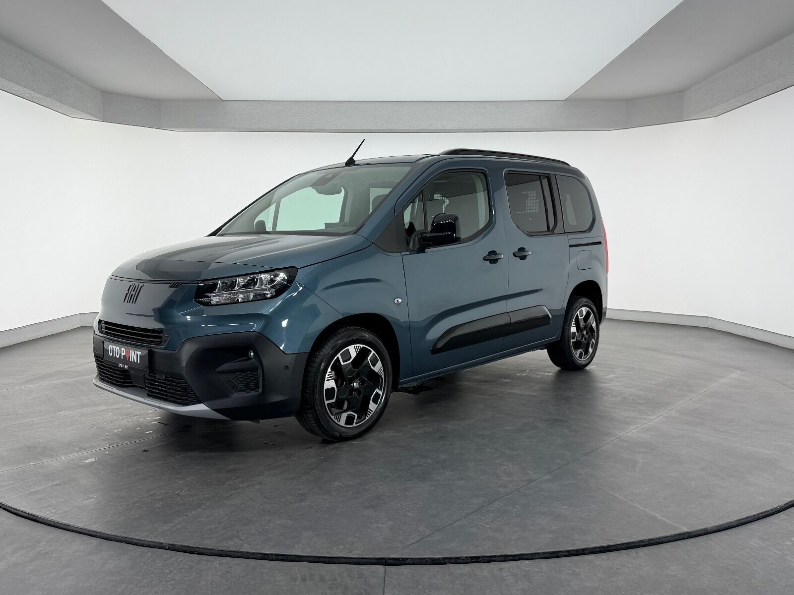 Fiat Doblo Combi 1.5 BlueHDI Premio Plus Otomatik - 2025 - Detay