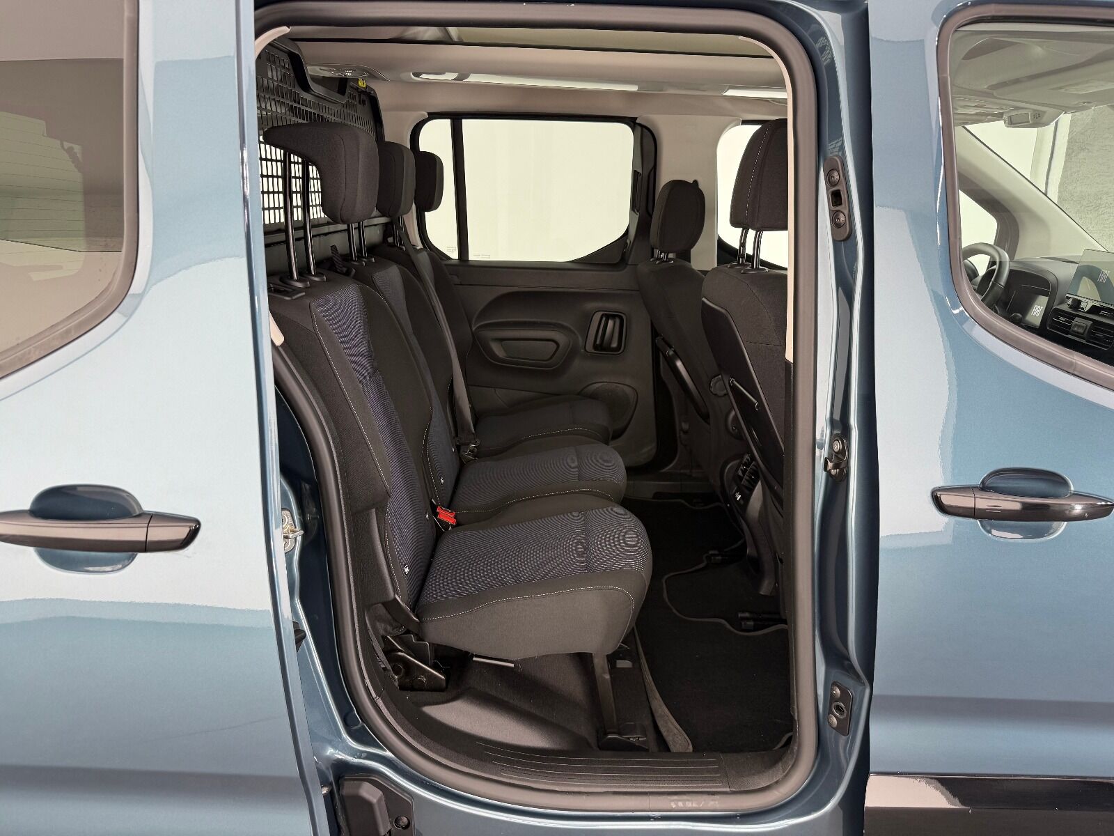 Fiat Doblo Combi 1.5 BlueHDI Premio Plus Otomatik - 2025 - Detay