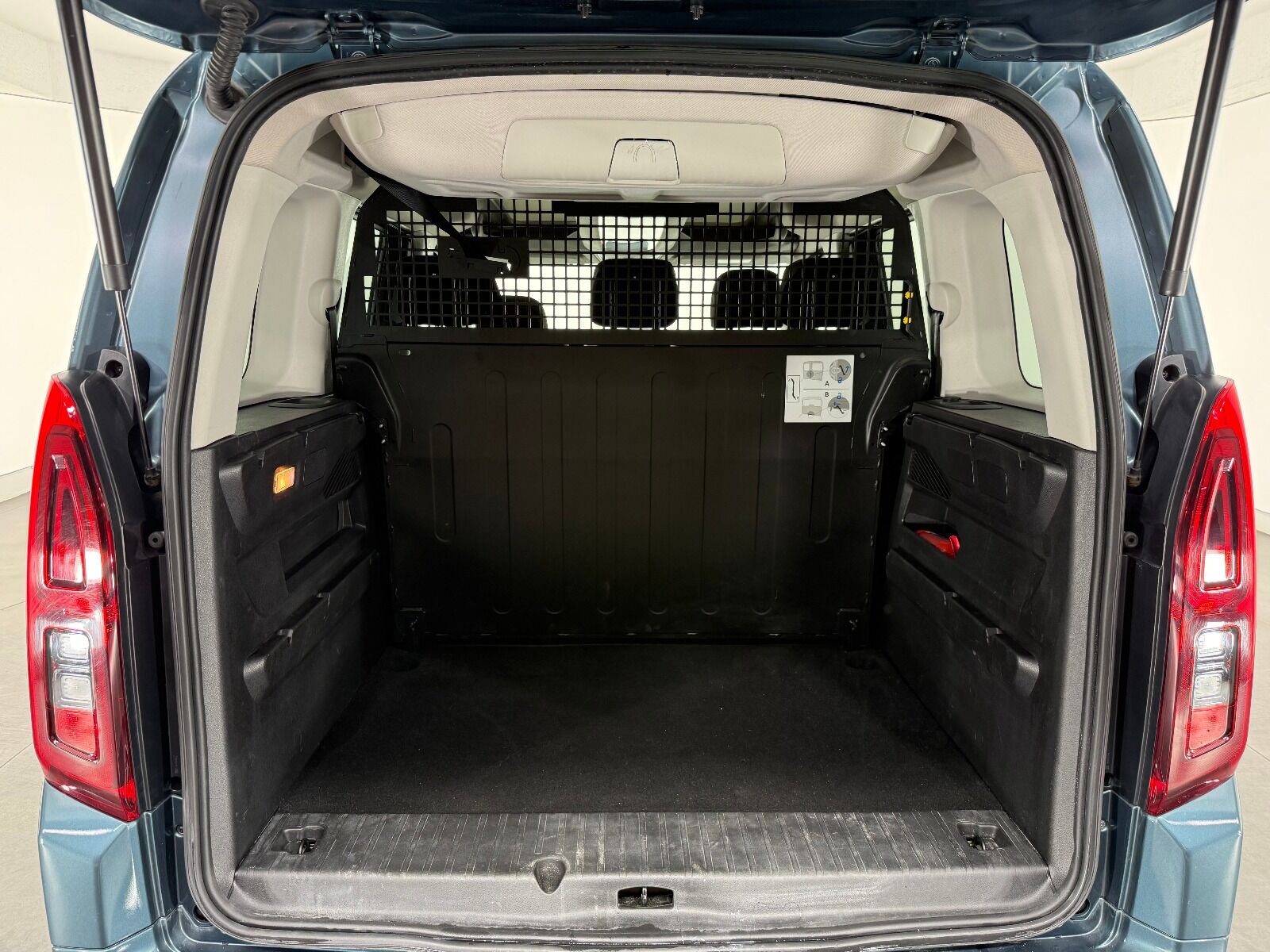 Fiat Doblo Combi 1.5 BlueHDI Premio Plus Otomatik - 2025 - Detay