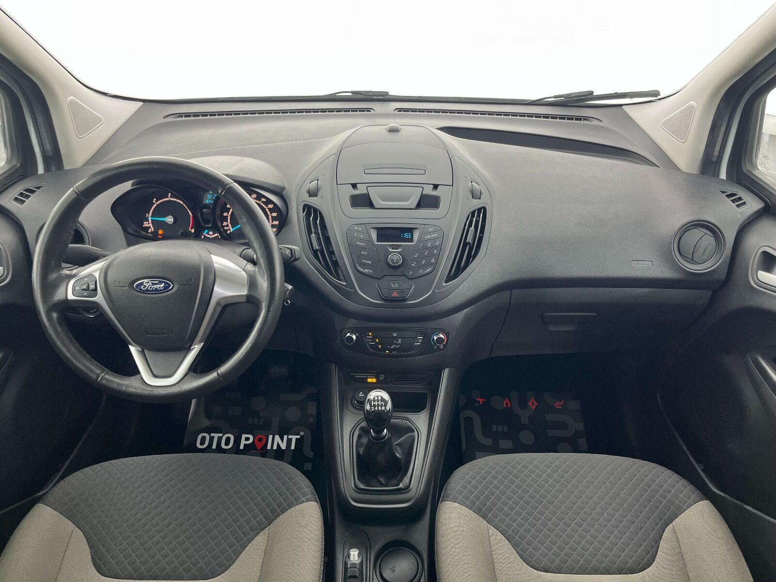 Ford Tourneo Courier 1.5 TDCI Deluxe - 2023 - Detay