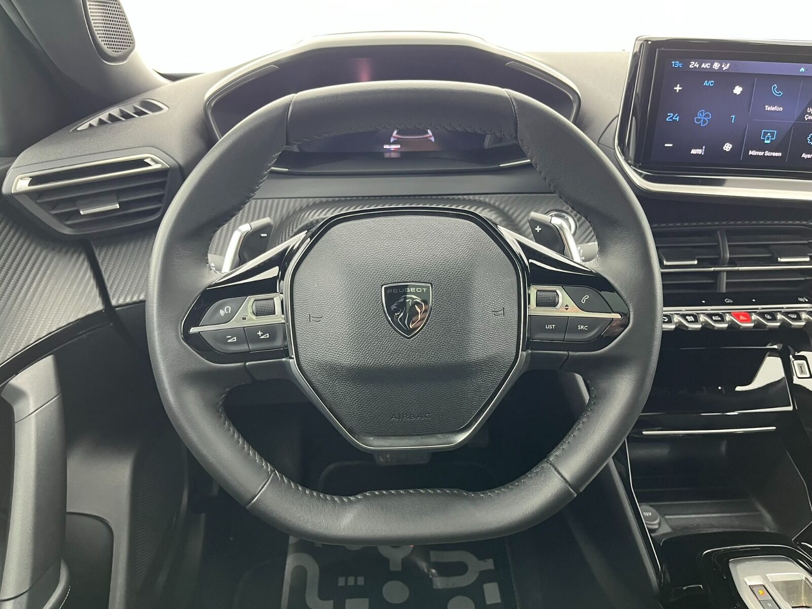 Peugeot 2008 1.2 Puretech Allure EAT8 - 2025 - Detay