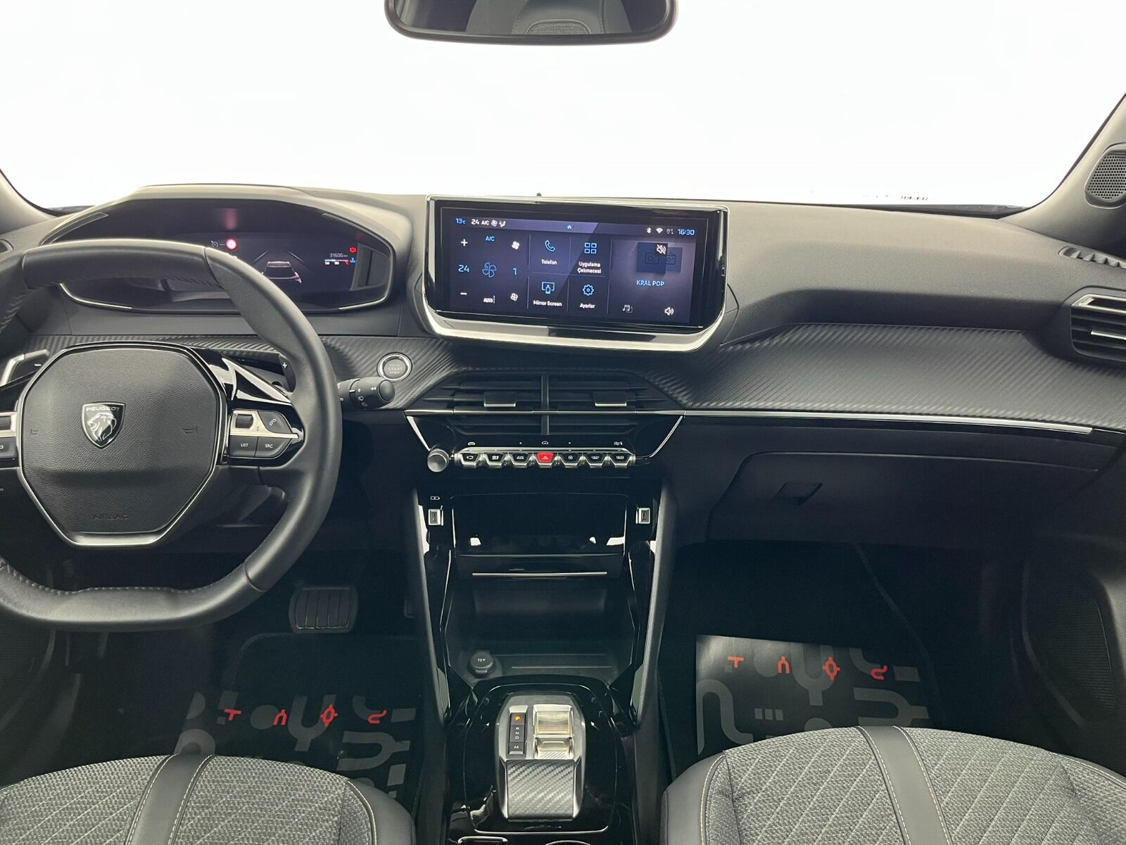 Peugeot 2008 1.2 Puretech Allure EAT8 - 2025 - Detay