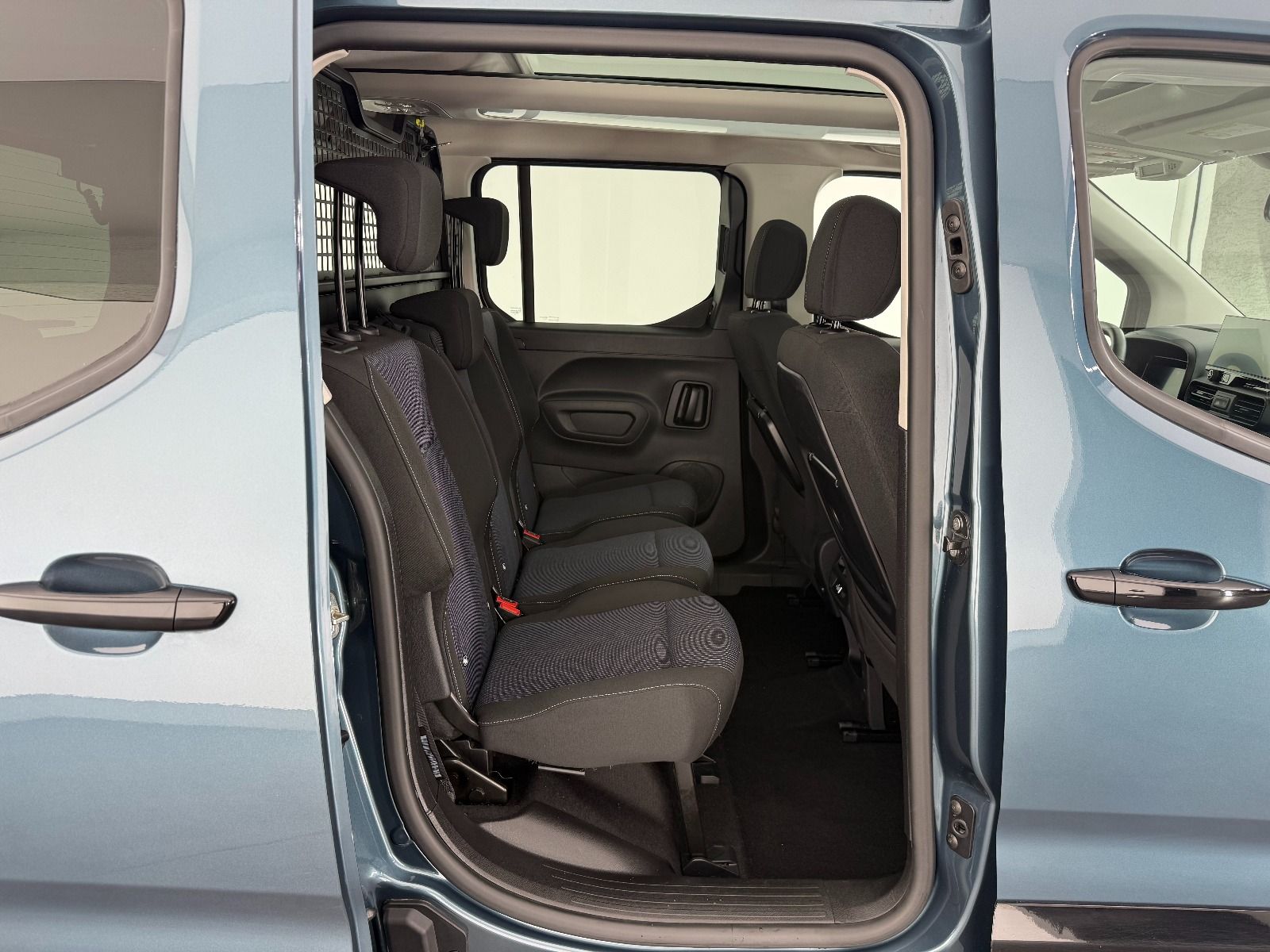 Fiat Doblo Combi 1.5 BlueHDİ Premio Plus - 2025 - Detay
