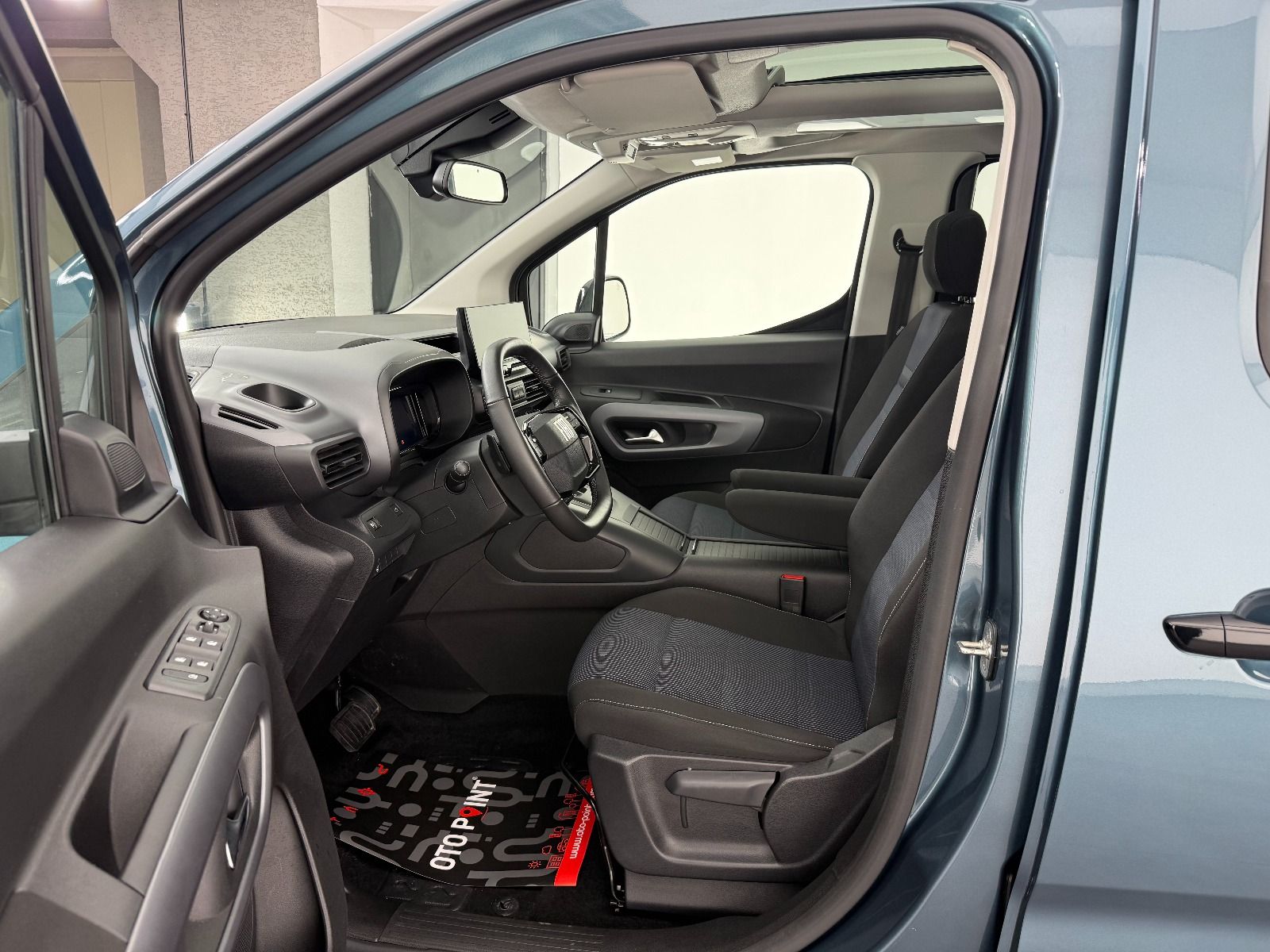 Fiat Doblo Combi 1.5 BlueHDİ Premio Plus - 2025 - Detay