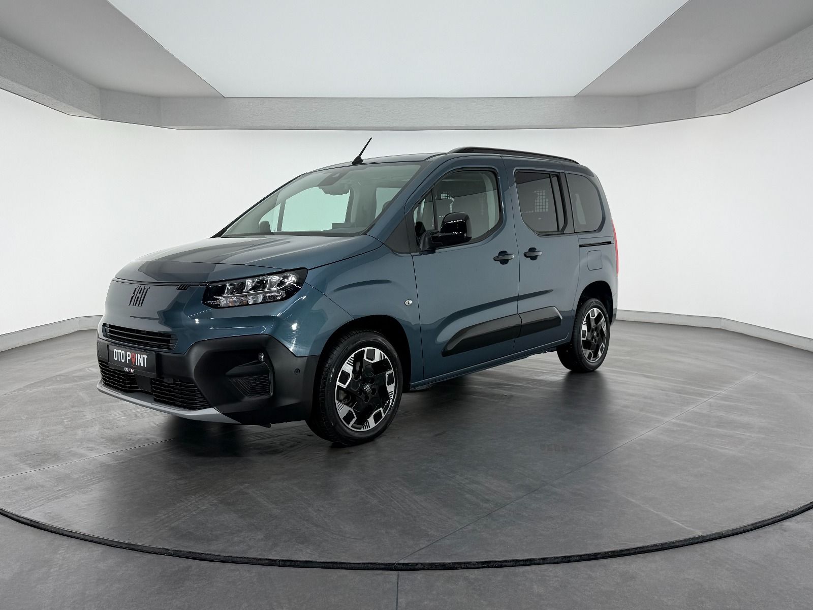 Fiat Doblo Combi 1.5 BlueHDİ Premio Plus - 2025 - Detay