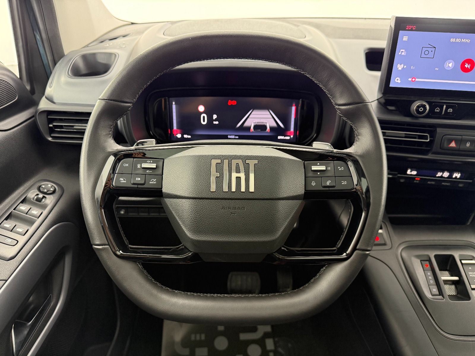 Fiat Doblo Combi 1.5 BlueHDİ Premio Plus - 2025 - Detay