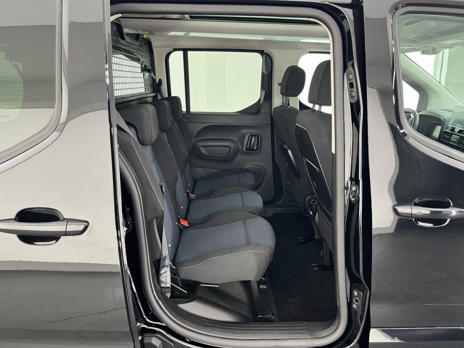 Fiat Doblo Combi 1.5 BlueHDİ Premio Plus - 2025 - Detay