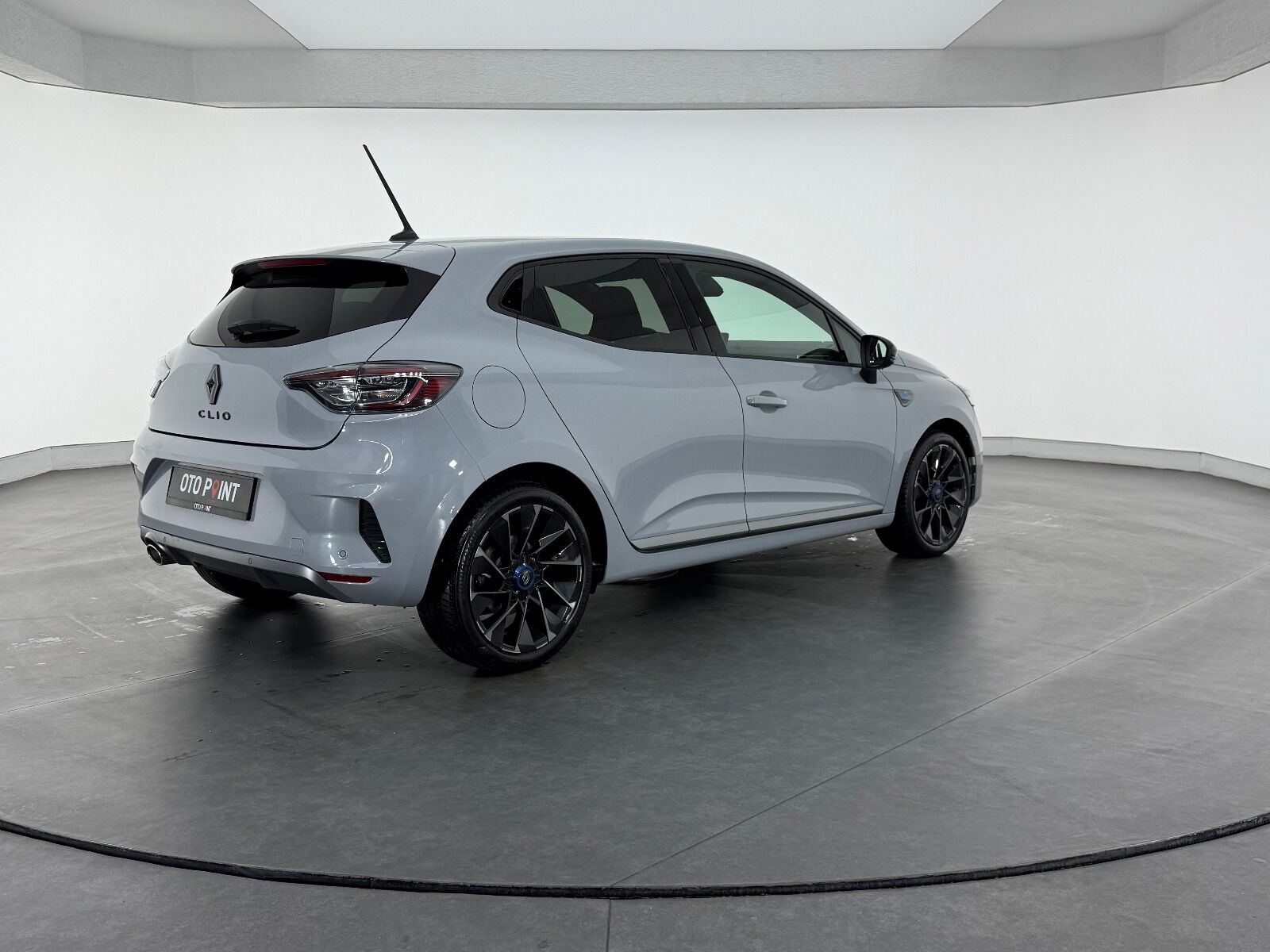 Renault Clio 1.0 TCE Techno Esprit Alpine X-Tronic - 2025 - Detay