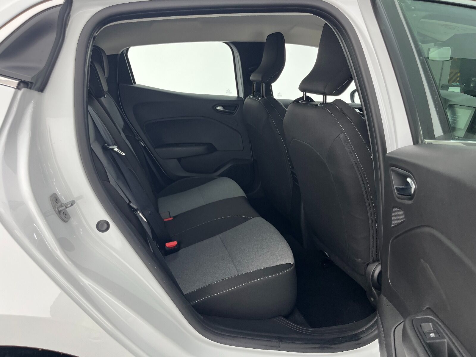Renault Clio 1.0 TCE Evolution X-Tronic - 2025 - Detay