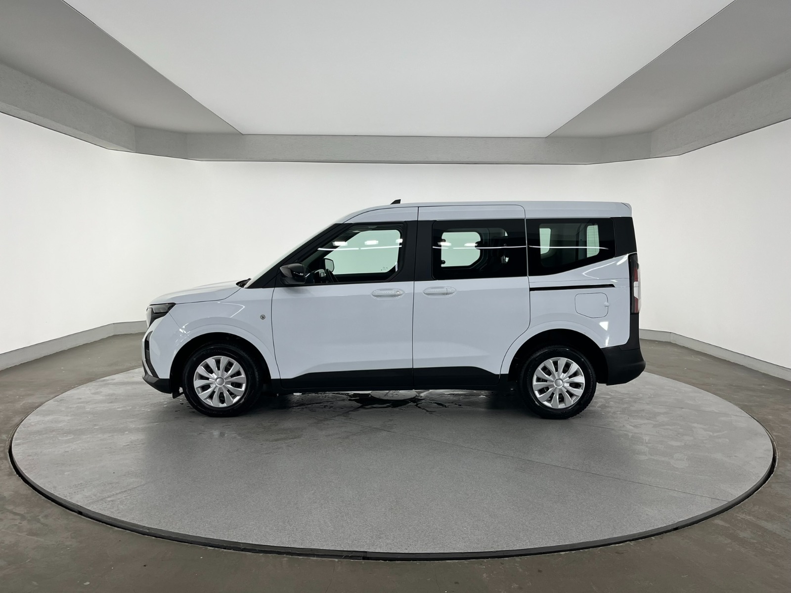 Ford Tourneo Courier Kombi 1.5 EcoBlue Deluxe - 2024 - Detay
