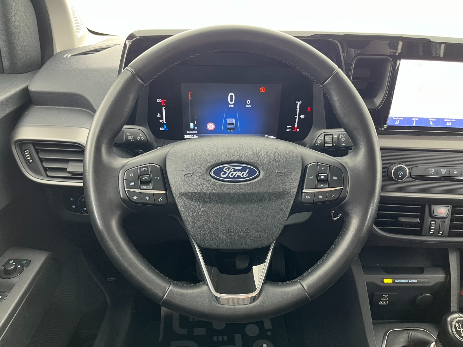 Ford Tourneo Courier Kombi 1.5 EcoBlue Deluxe - 2024 - Detay