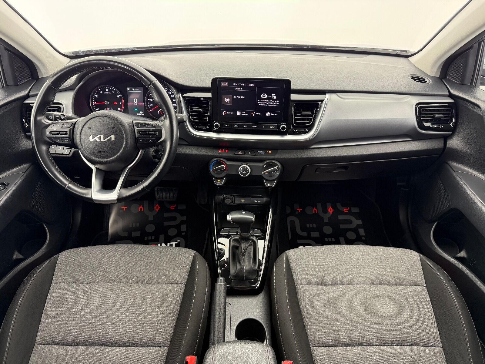 Kia Stonic 1.0 T-GDI Cool DCT - 2024 - Detay