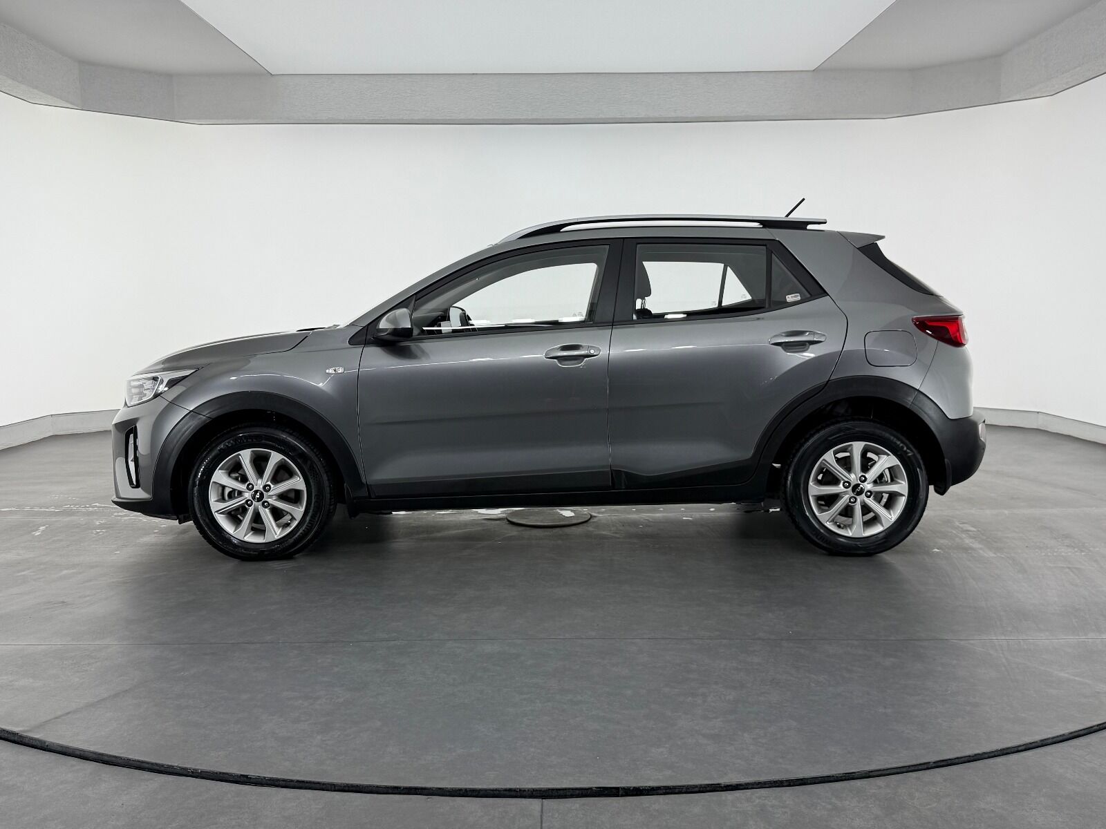 Kia Stonic 1.0 T-GDI Cool DCT - 2024 - Detay