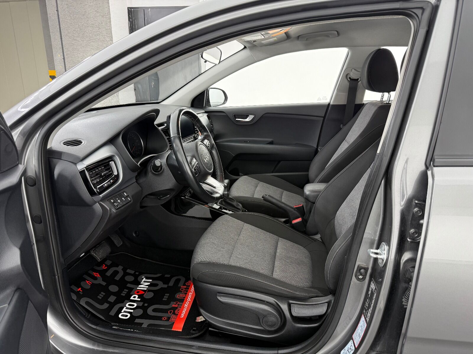 Kia Stonic 1.0 T-GDI Cool DCT - 2024 - Detay