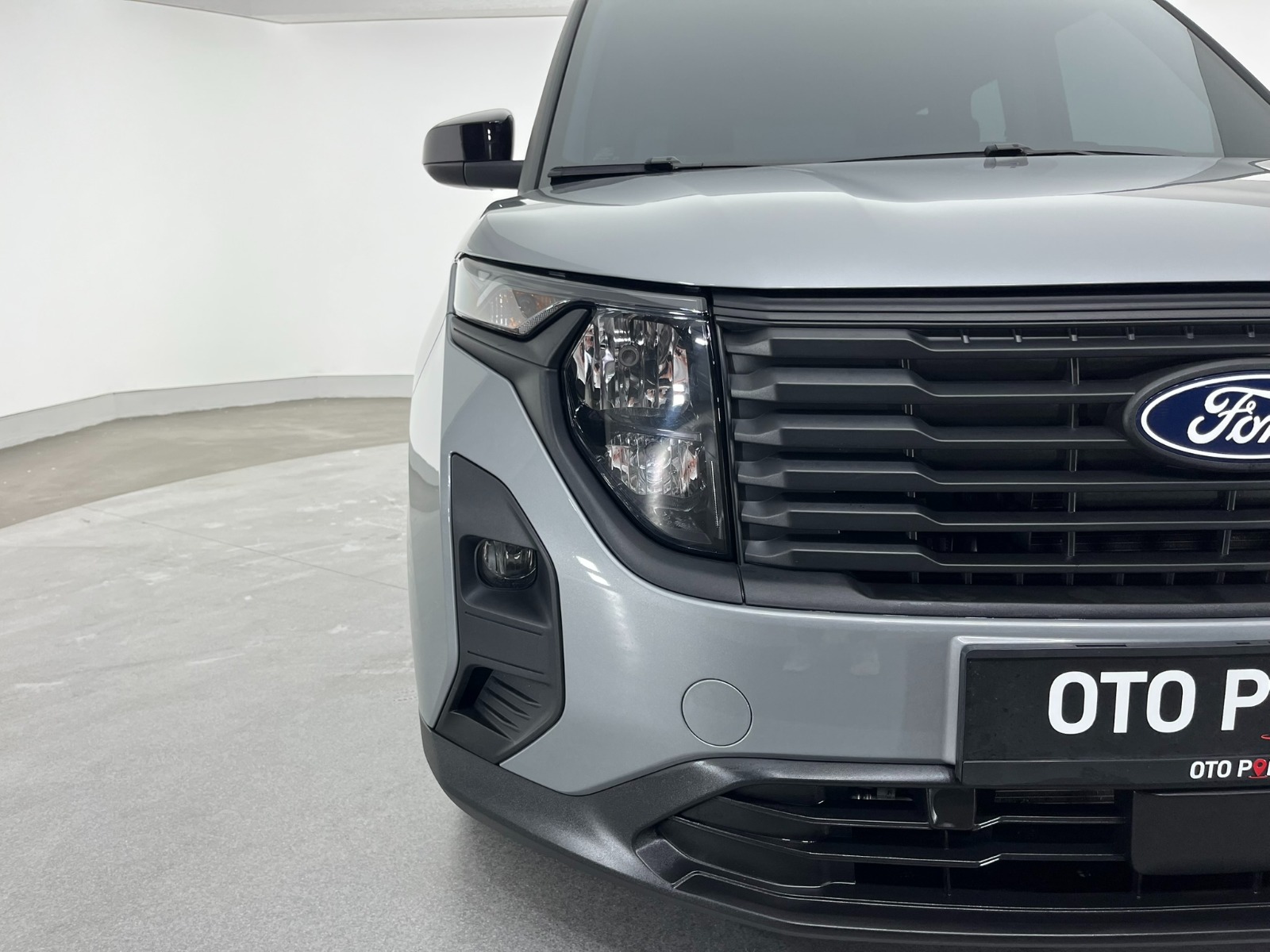 Ford Tourneo Courier Kombi 1.5 EcoBlue Deluxe - 2025 - Detay