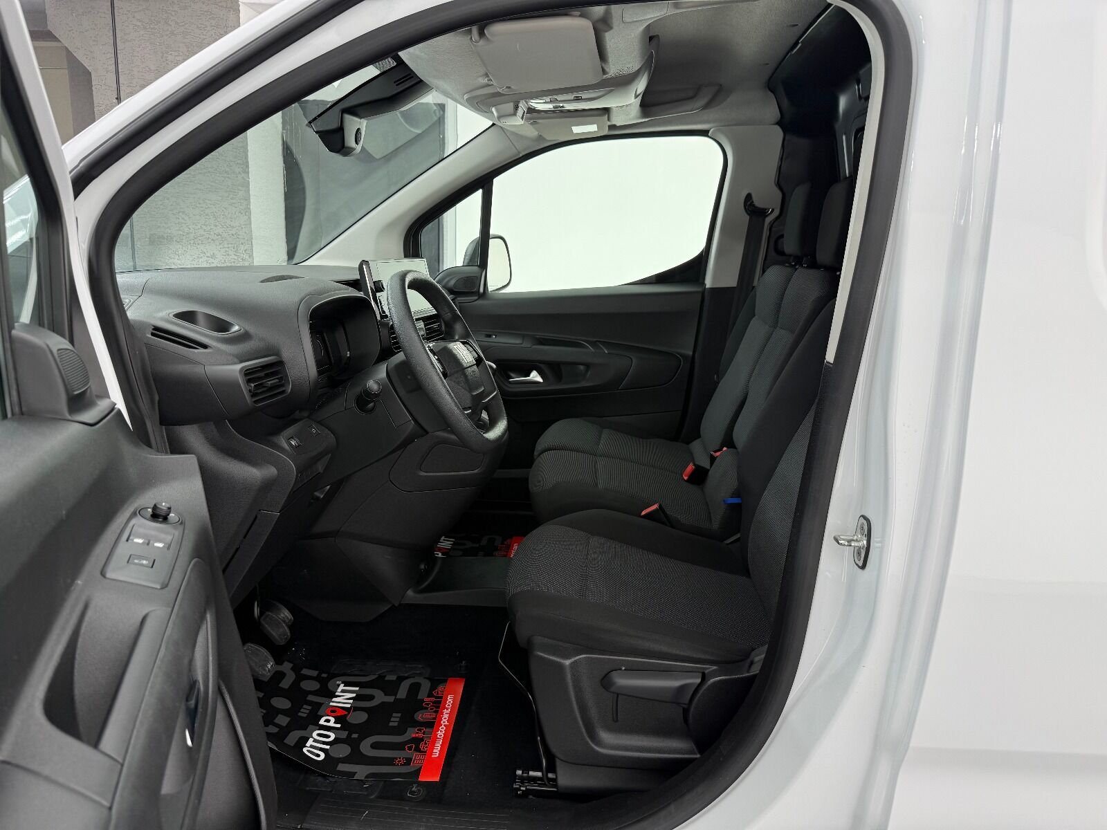 Fiat Doblo Cargo 1.5 BlueHDİ Maxi - 2025 - Detay