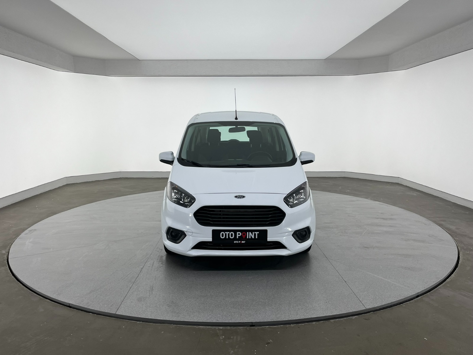 Ford Tourneo Courier Kombi 1.5 TDCI Deluxe - 2023