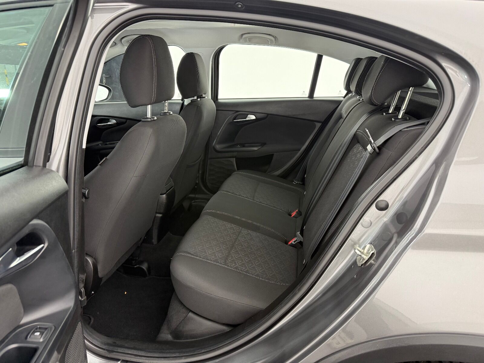 Fiat Egea Cross 1.6 Multijet Urban TRCTN+ GSR DCT - 2024 - Detay
