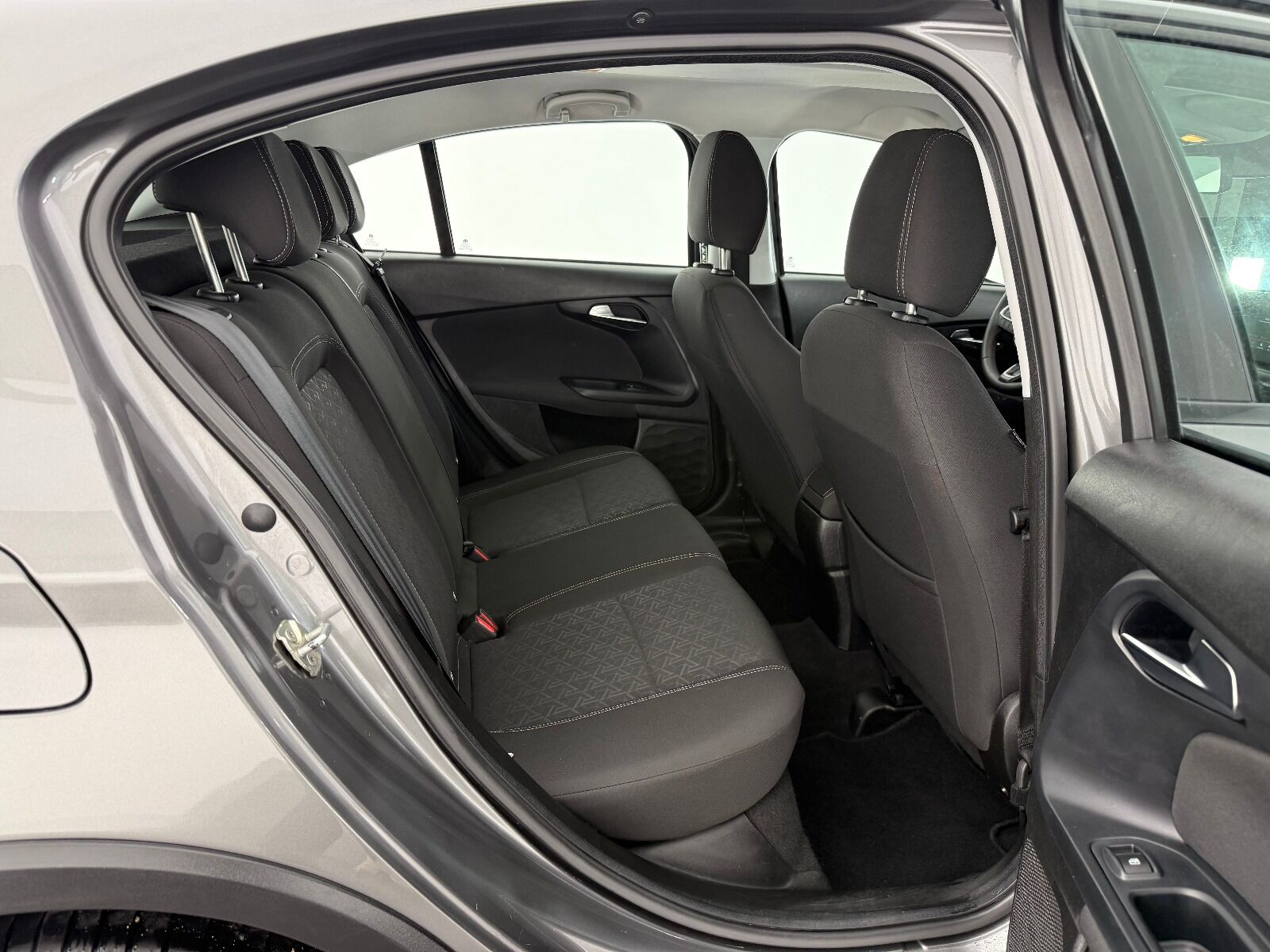 Fiat Egea Cross 1.6 Multijet Urban TRCTN+ GSR DCT - 2024 - Detay