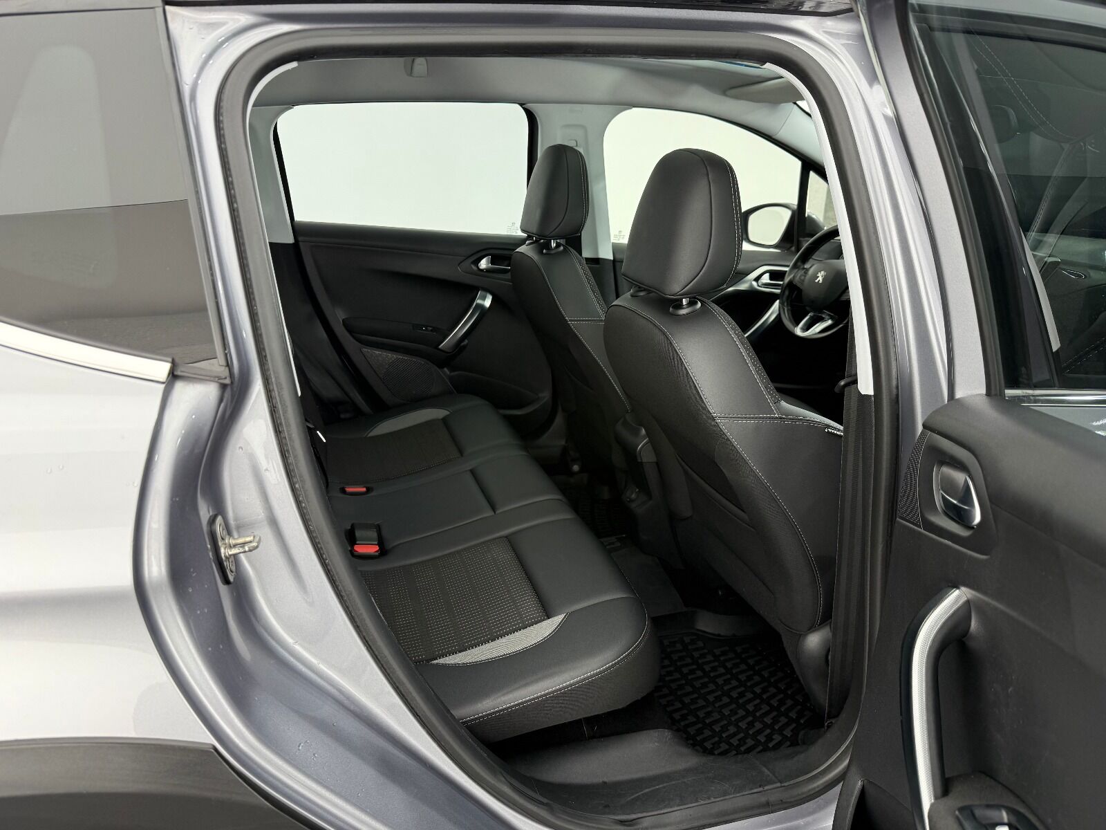 Peugeot 2008 1.5 BlueHDI Start&Stop Allure EAT6 - 2019 - Detay
