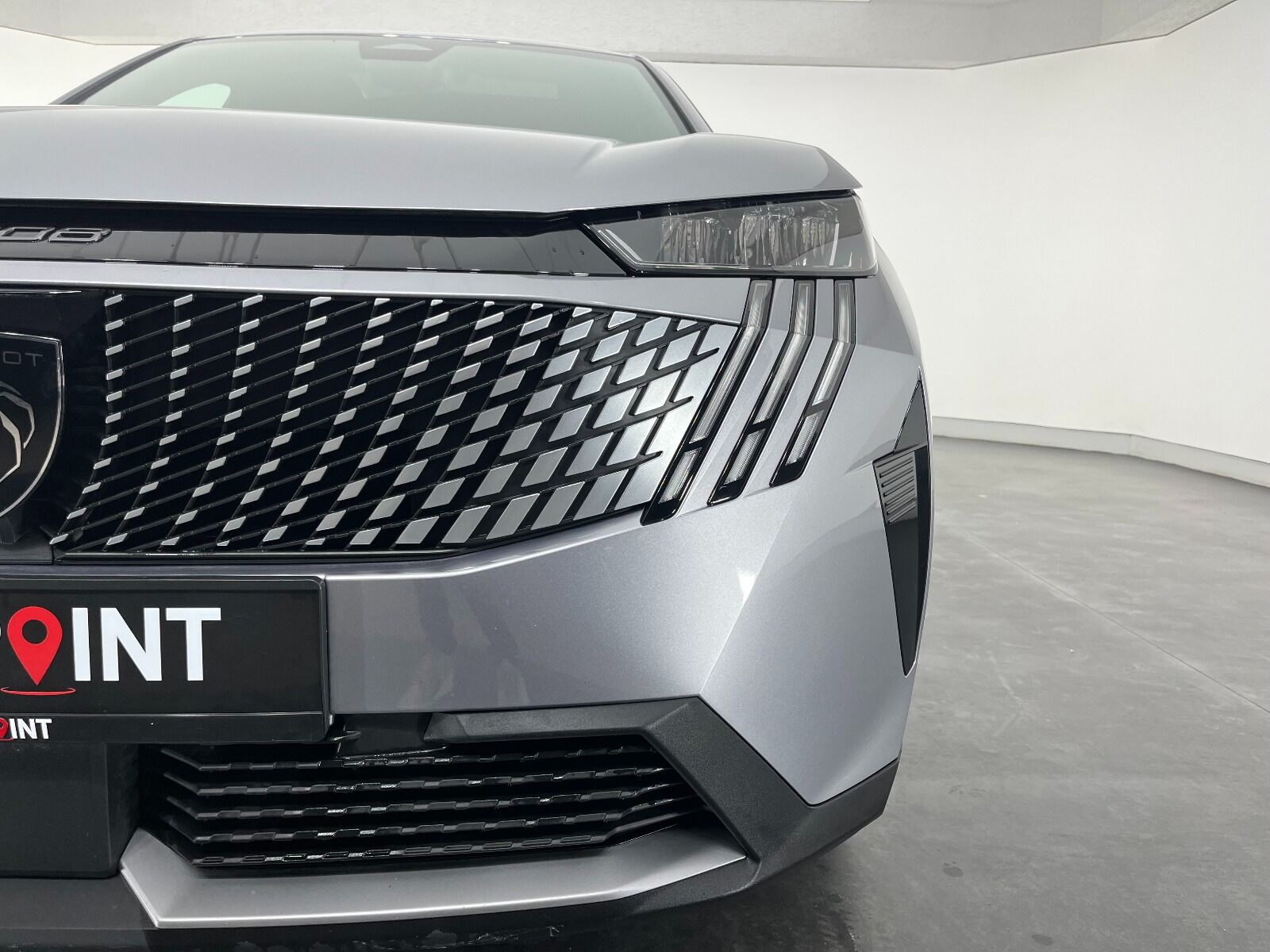 Peugeot 3008 Crossover 1.2 Hybrid Allure eDCS6 - 2025 - Detay