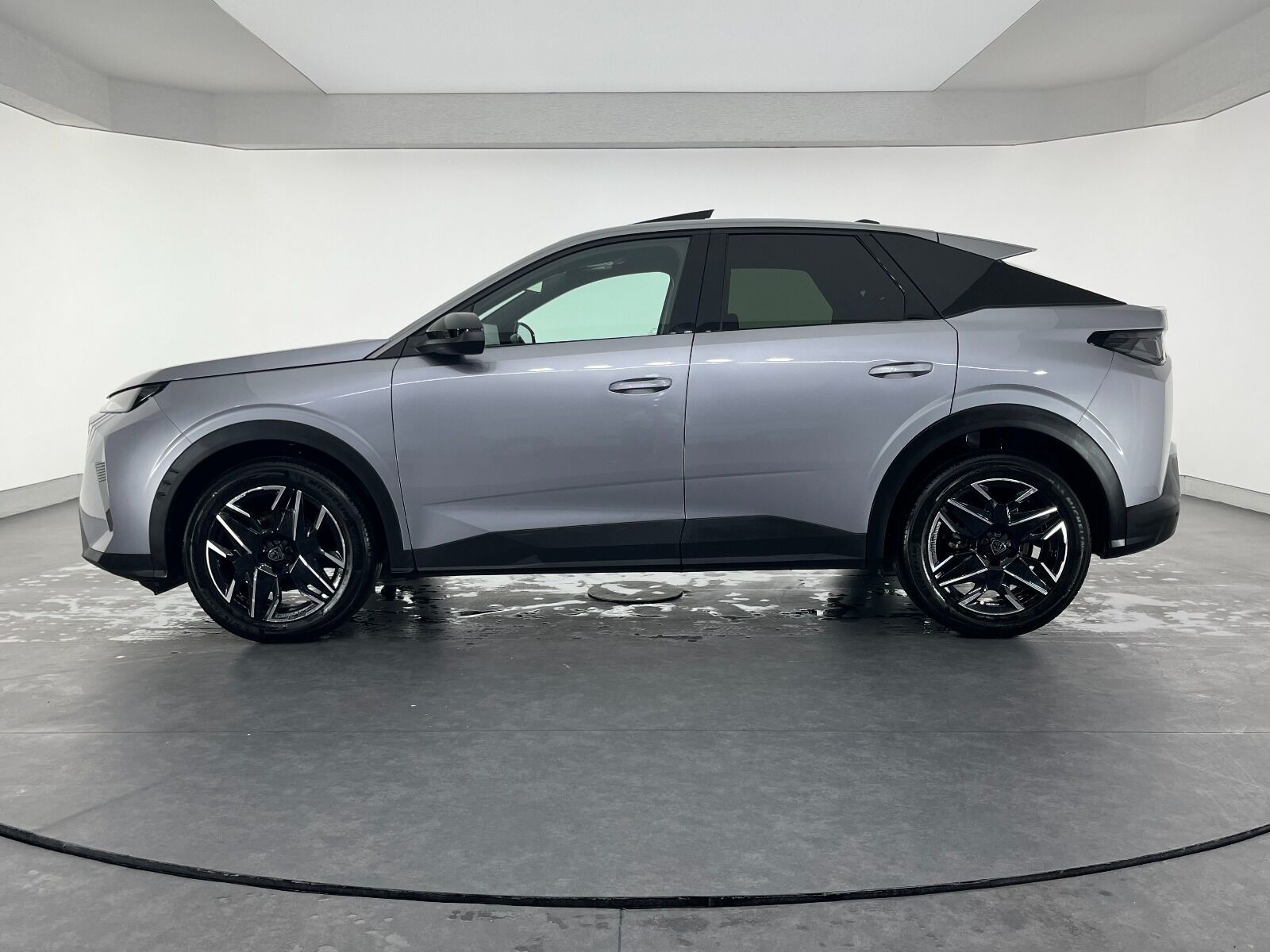 Peugeot 3008 Crossover 1.2 Hybrid Allure eDCS6 - 2025 - Detay