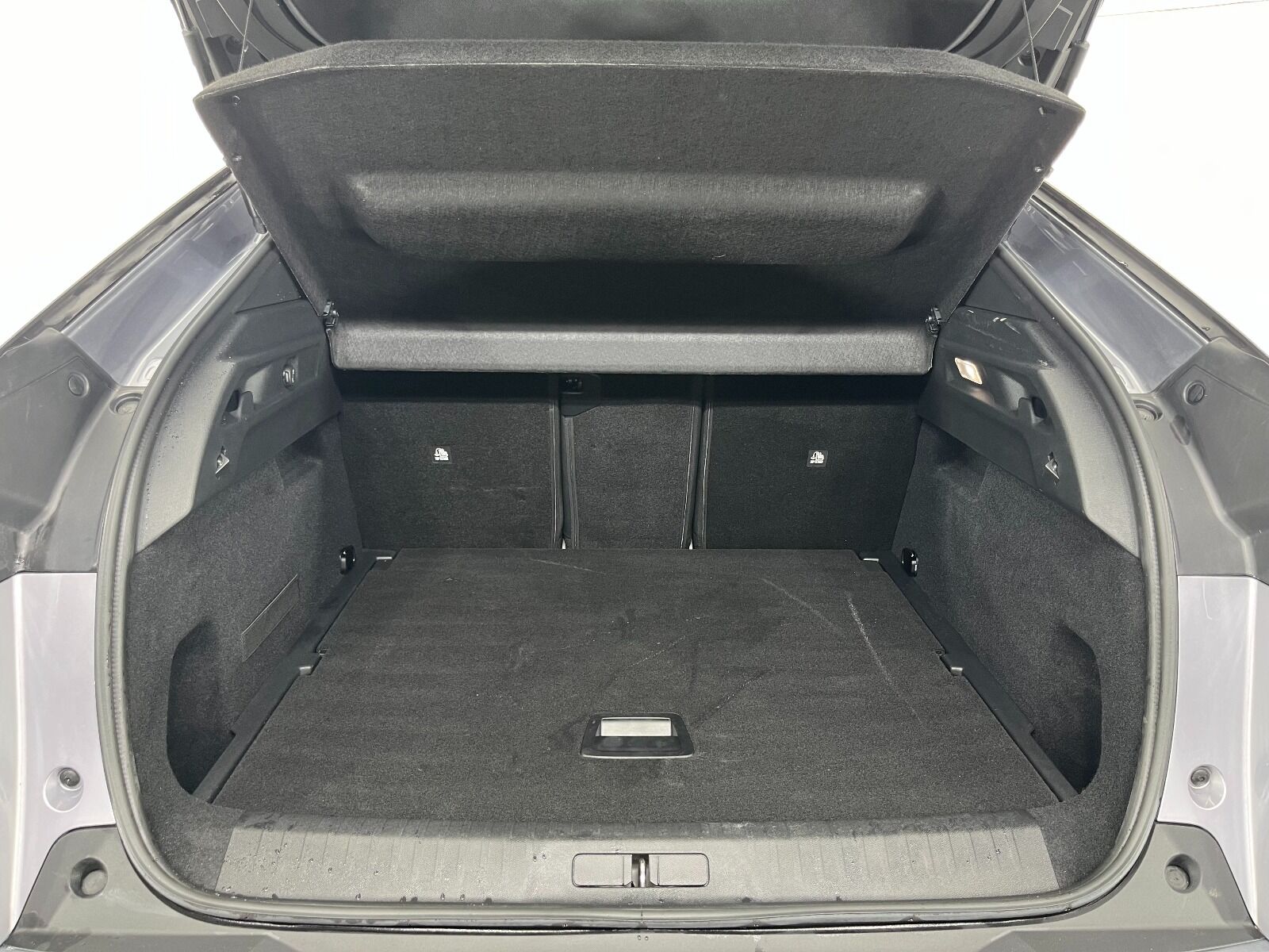 Peugeot 3008 Crossover 1.2 Hybrid Allure eDCS6 - 2025 - Detay