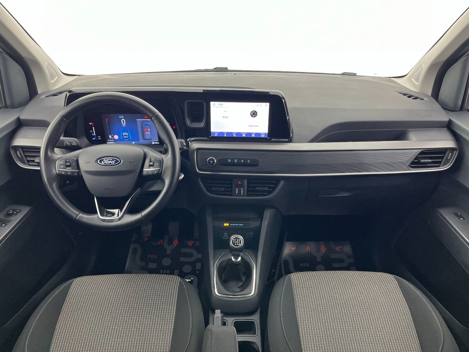 Ford Tourneo Courier Kombi 1.5 EcoBlue Deluxe - 2025 - Detay