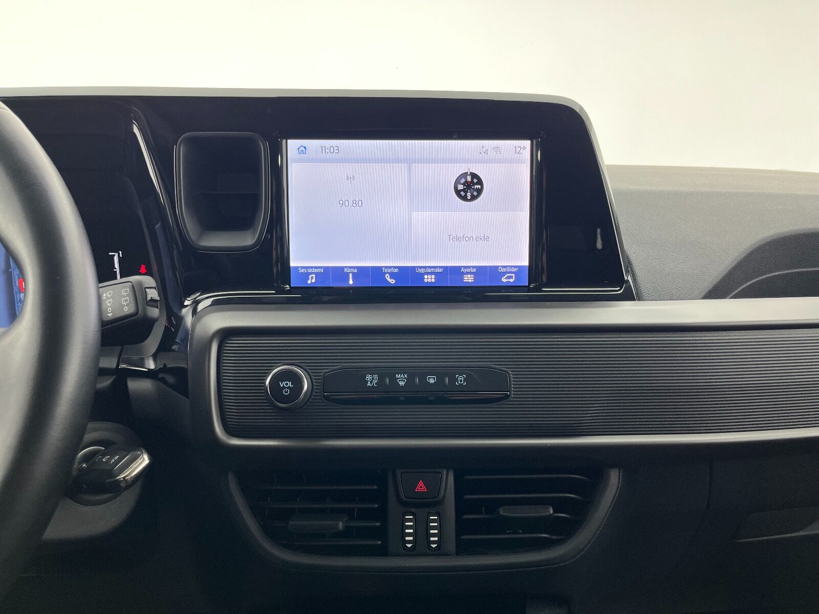 Ford Tourneo Courier Kombi 1.5 EcoBlue Deluxe - 2025 - Detay