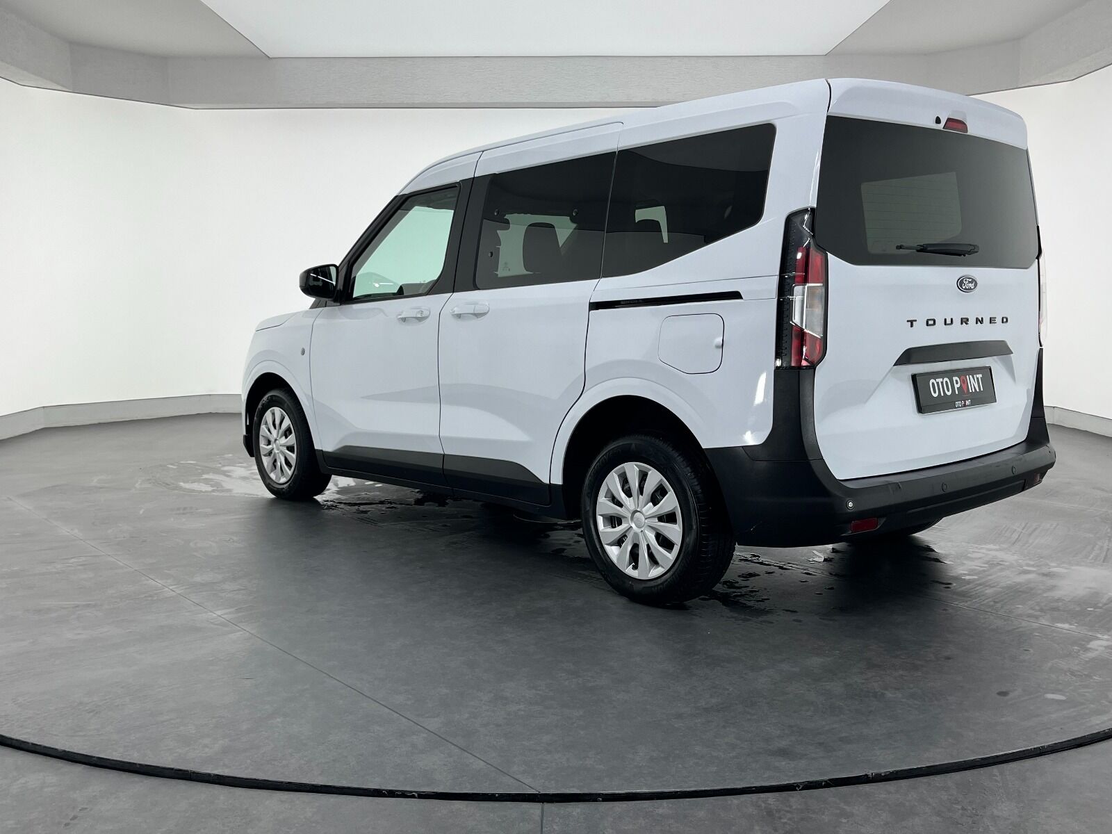 Ford Tourneo Courier Kombi 1.5 EcoBlue Deluxe - 2025 - Detay