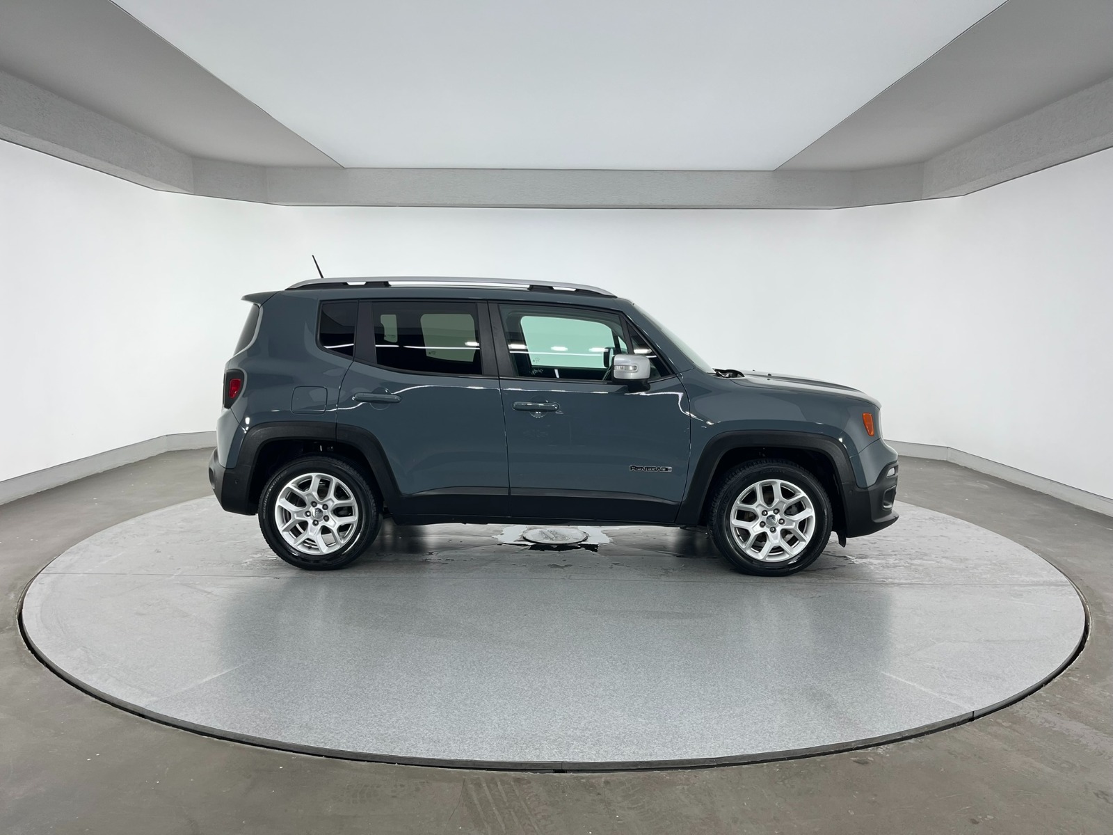 Jeep Renegade SUV 1.4 L MultiAir2 Turbo 4x2 Limited DDCT - 2017 - Detay