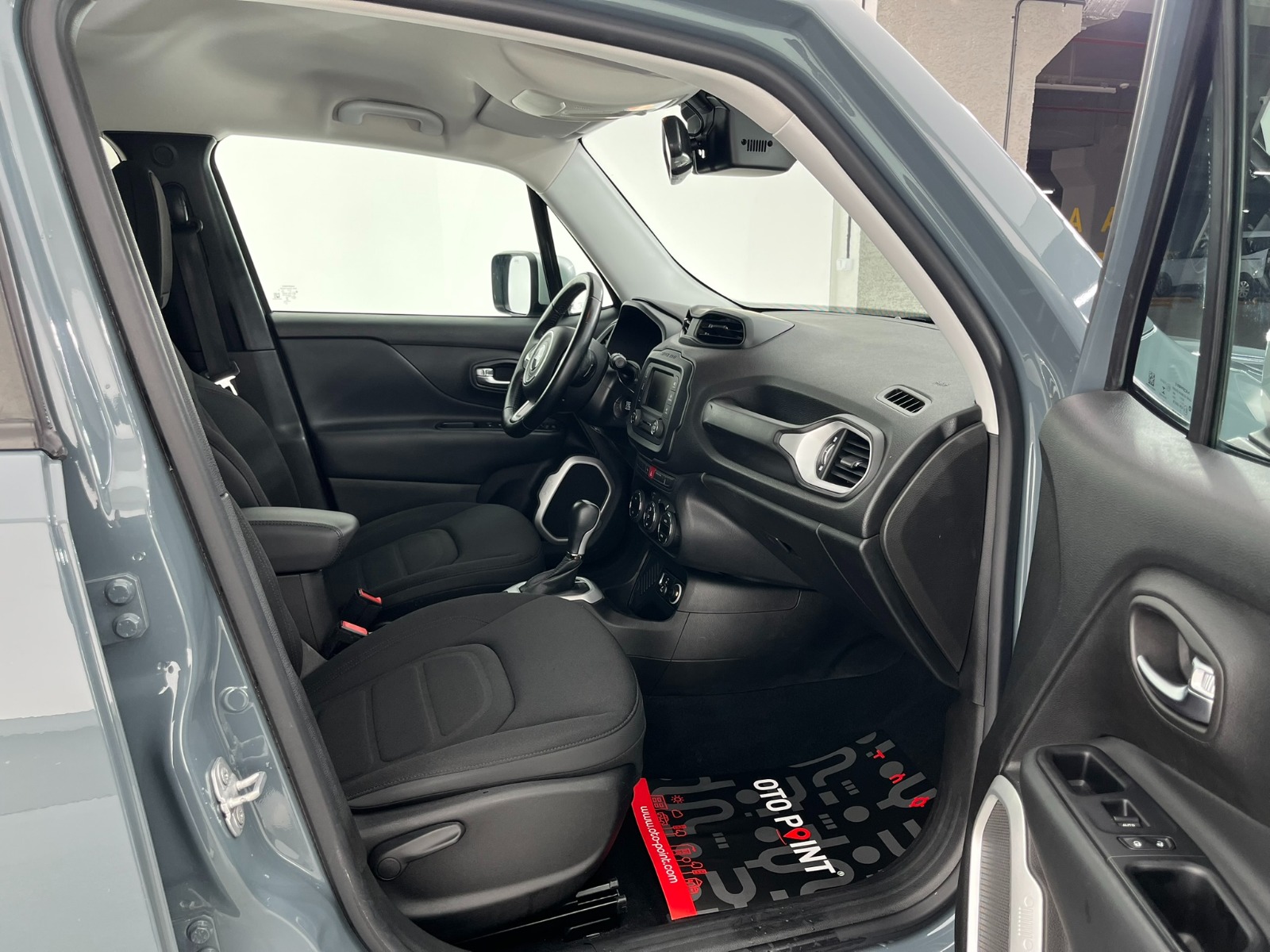 Jeep Renegade SUV 1.4 L MultiAir2 Turbo 4x2 Limited DDCT - 2017 - Detay