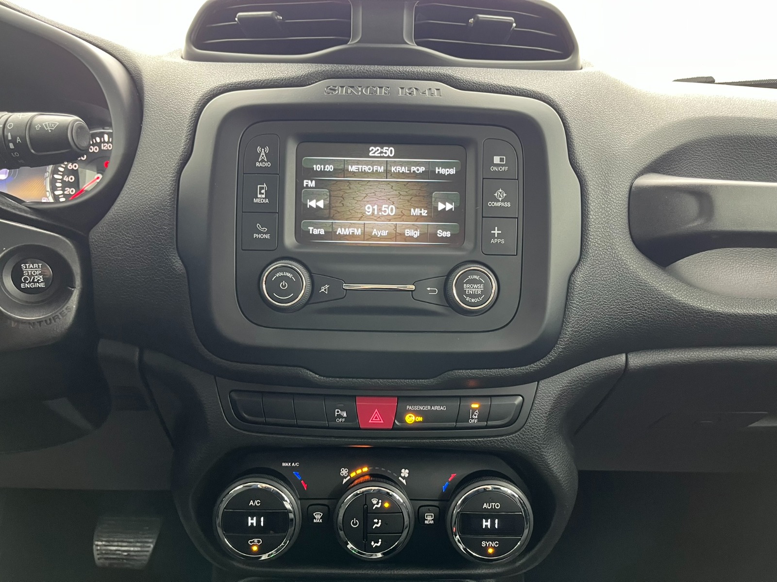 Jeep Renegade SUV 1.4 L MultiAir2 Turbo 4x2 Limited DDCT - 2017 - Detay