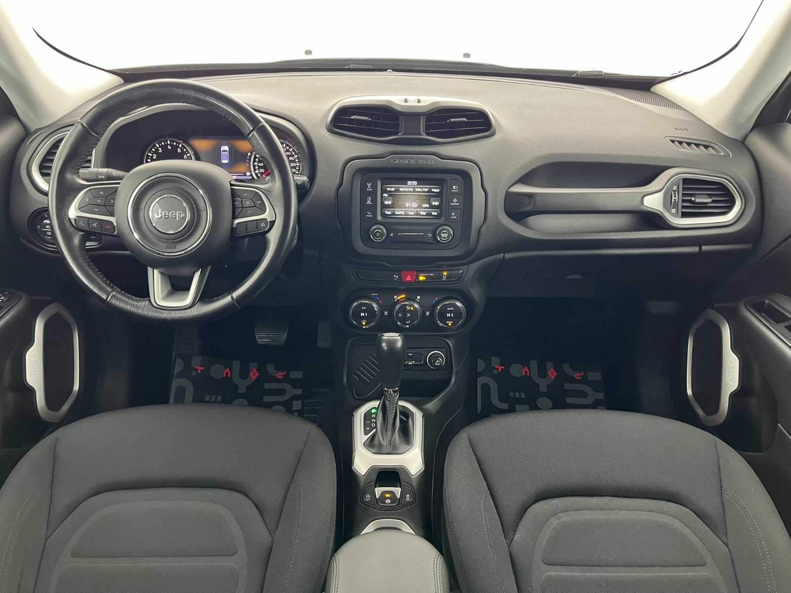 Jeep Renegade SUV 1.4 L MultiAir2 Turbo 4x2 Limited DDCT - 2017 - Detay
