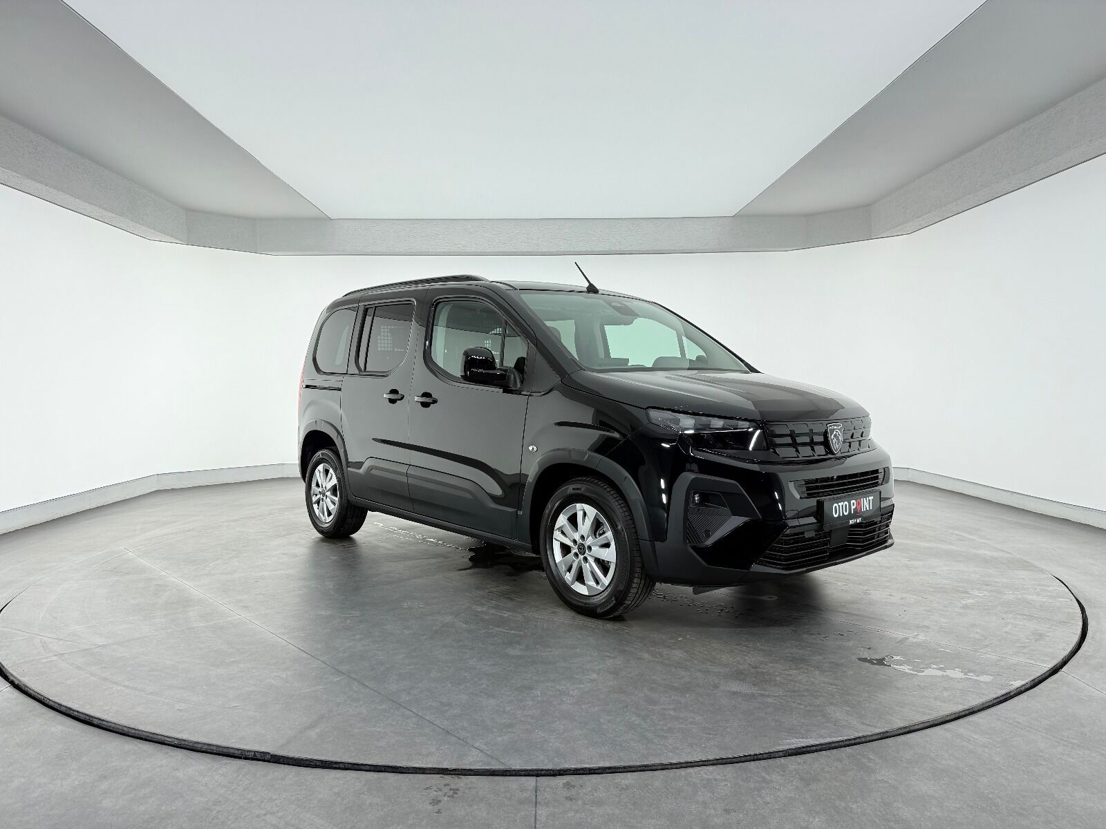 Peugeot Rifter 1.5 BlueHDI Allure EAT8 - 2026 - Detay