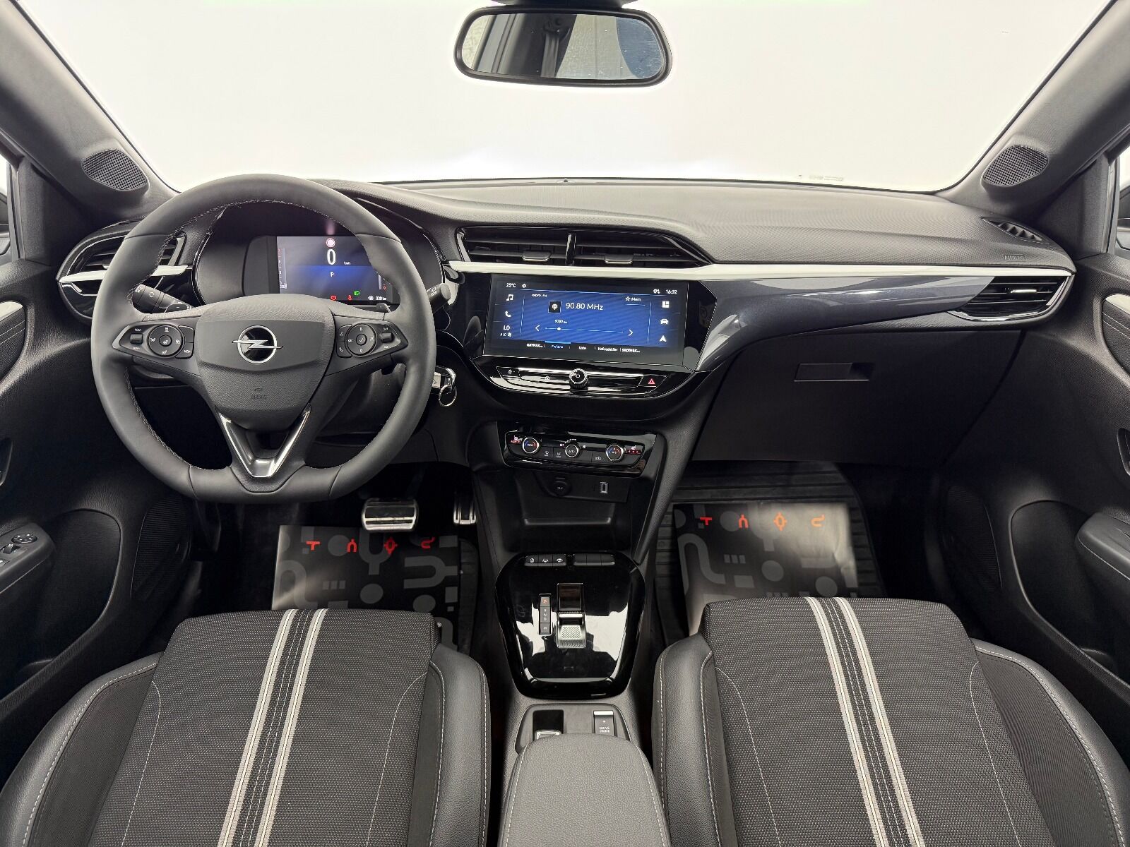 Opel Corsa 1.2 T GS AT8 - 2025 - Detay