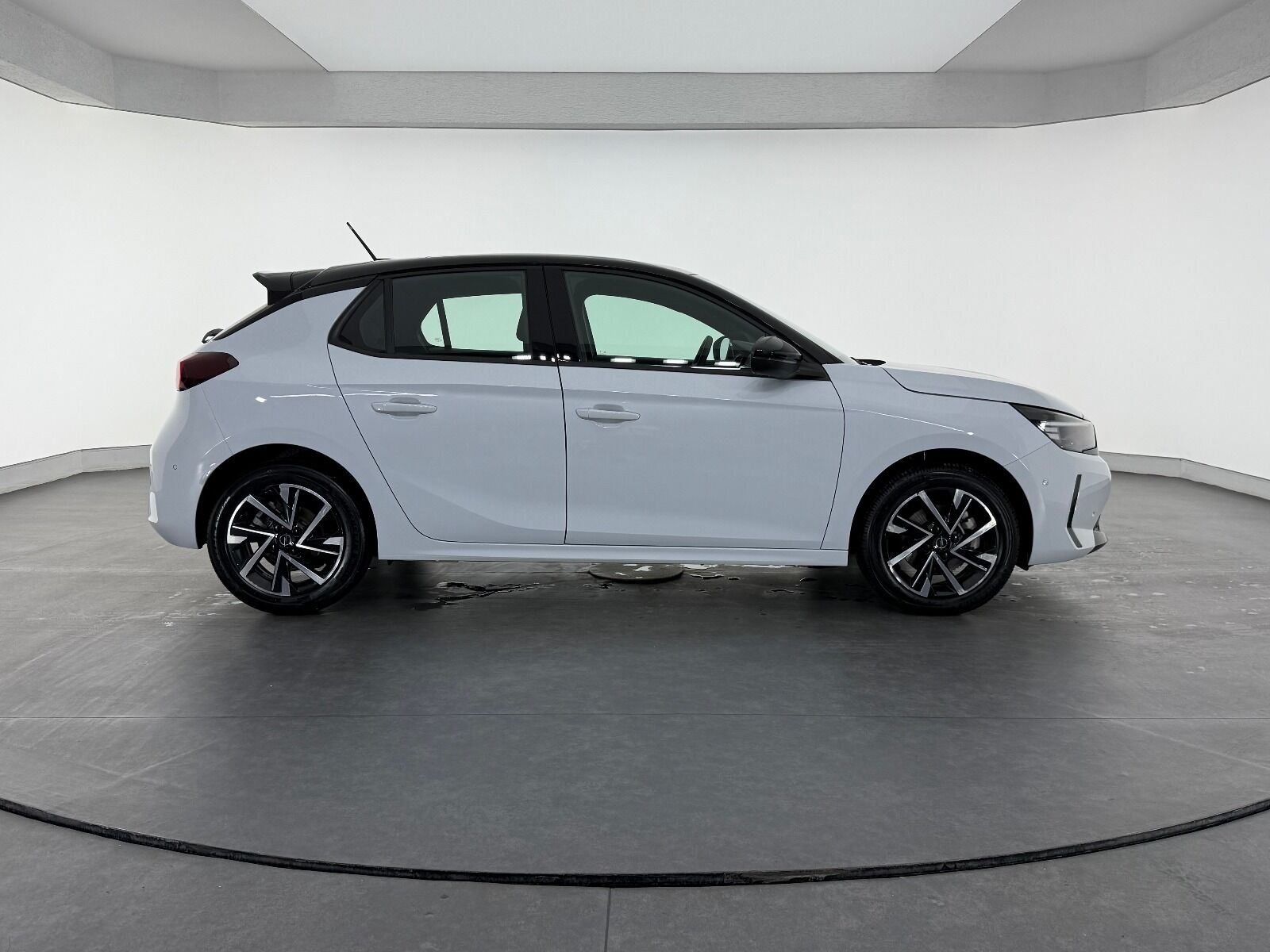 Opel Corsa 1.2 T GS AT8 - 2025 - Detay
