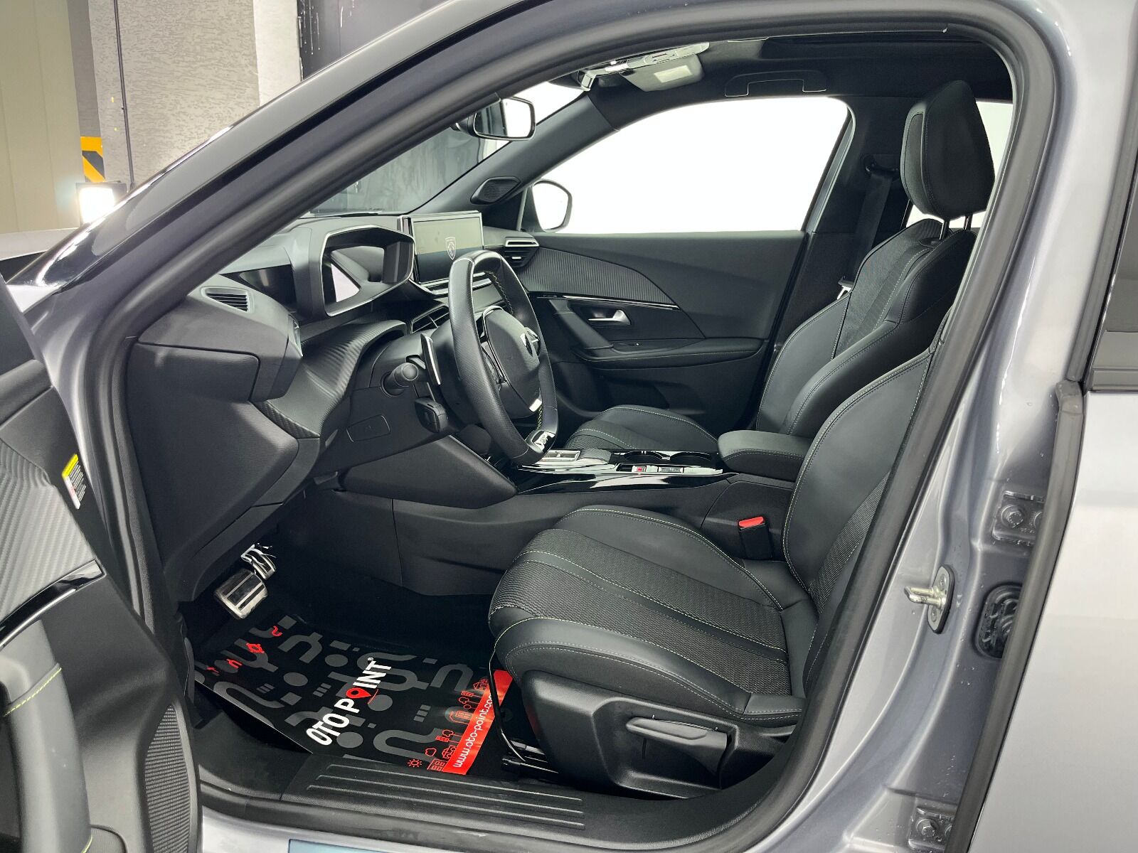 Peugeot 2008 1.2 PureTech GT EAT8 - 2025 - Detay