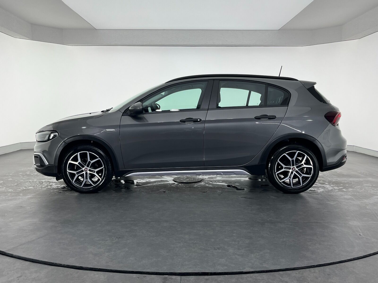 Fiat Egea Cross 1.6 MultiJet Urban GSR Traction+ DCT - 2024 - Detay