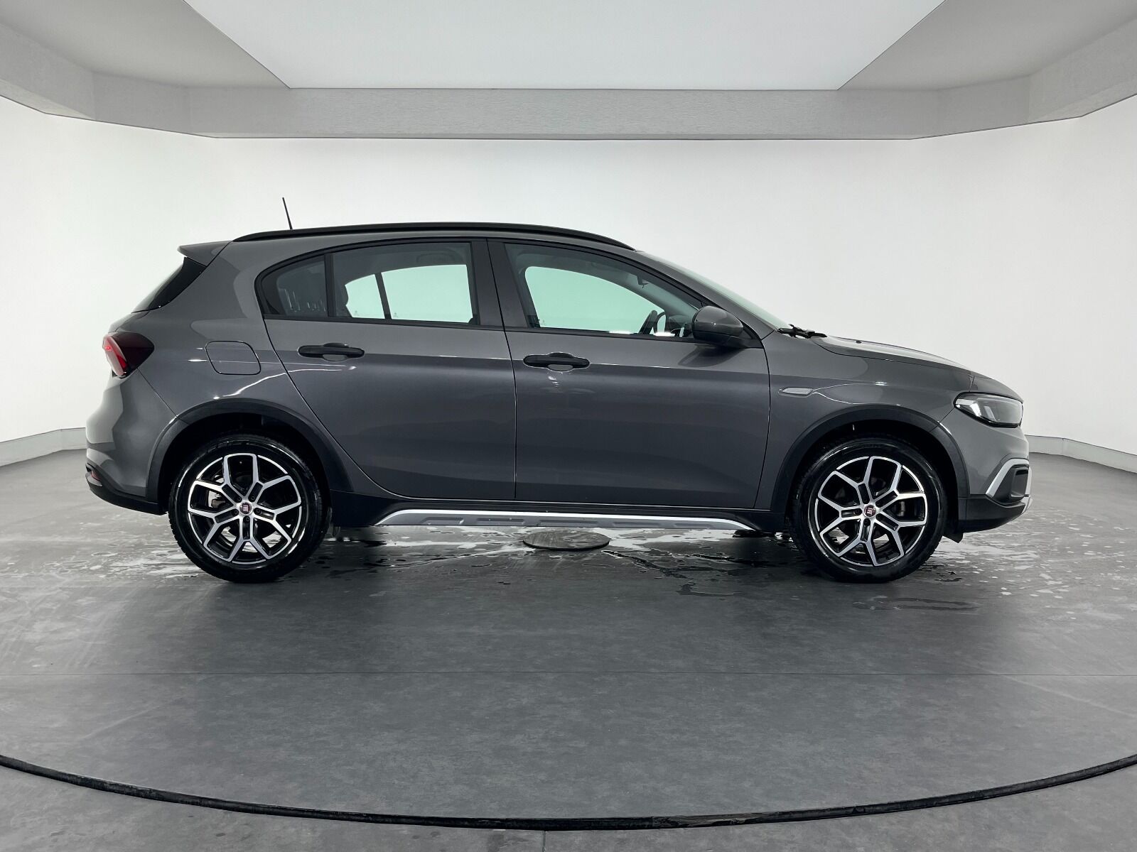 Fiat Egea Cross 1.6 MultiJet Urban GSR Traction+ DCT - 2024 - Detay