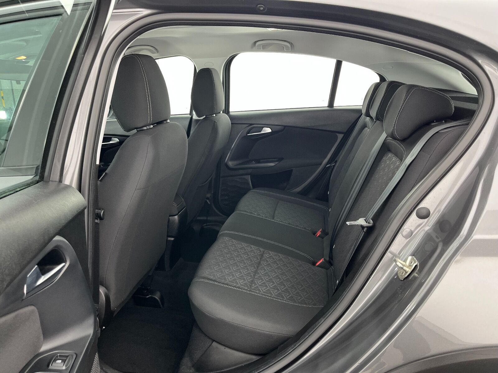 Fiat Egea Cross 1.6 MultiJet Urban GSR Traction+ DCT - 2024 - Detay