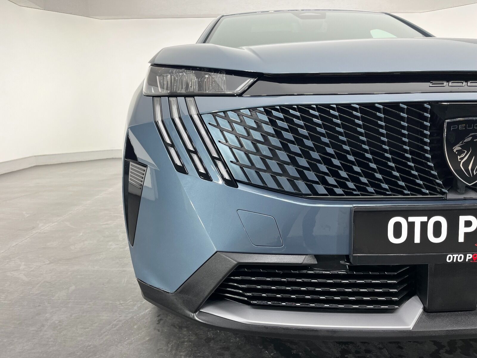 Peugeot 3008 1.2 Hybrid Allure e-DCS6 - 2024 - Detay