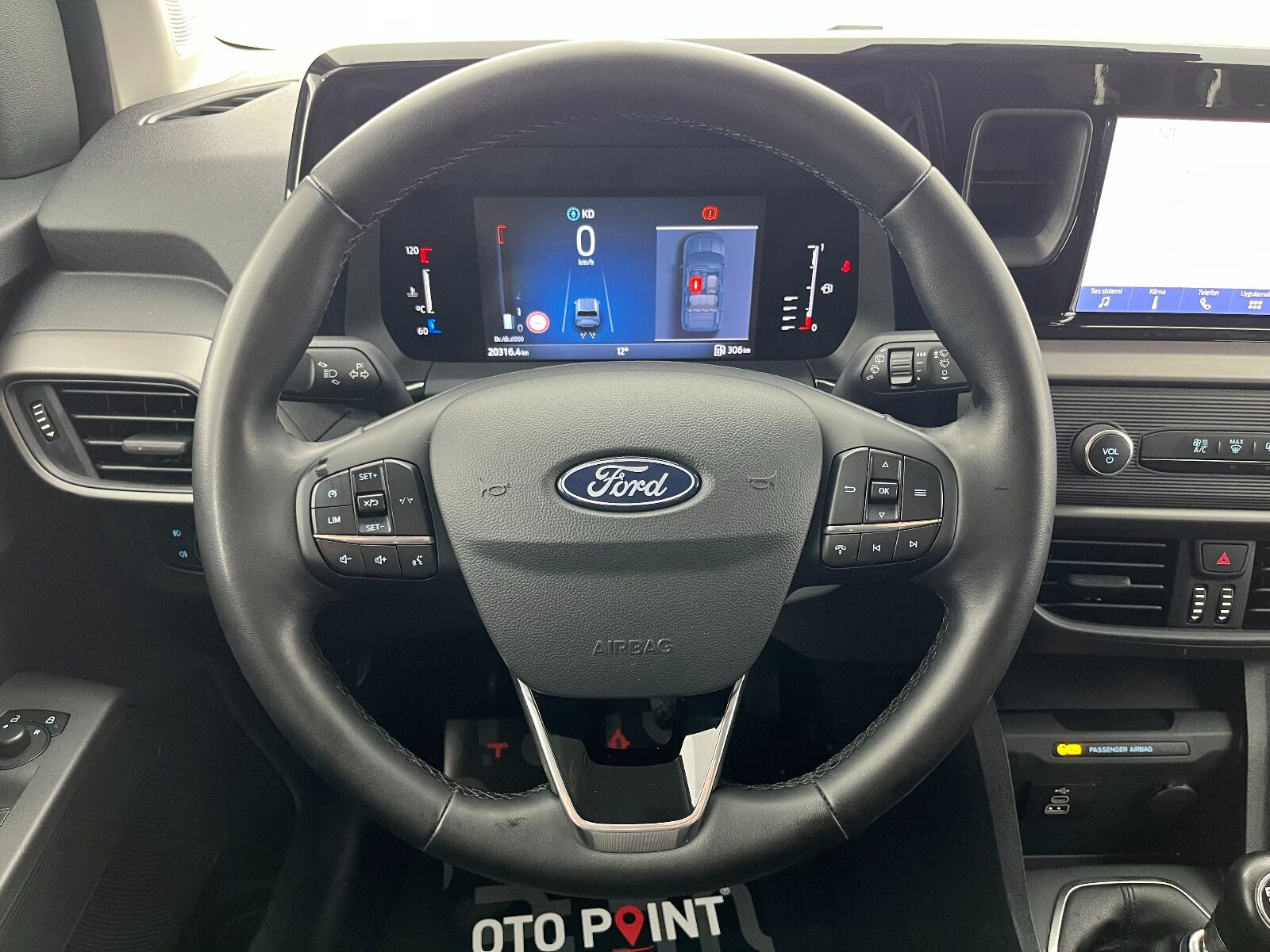 Ford Tourneo Courier Kombi 1.5 EcoBlue Deluxe - 2025 - Detay