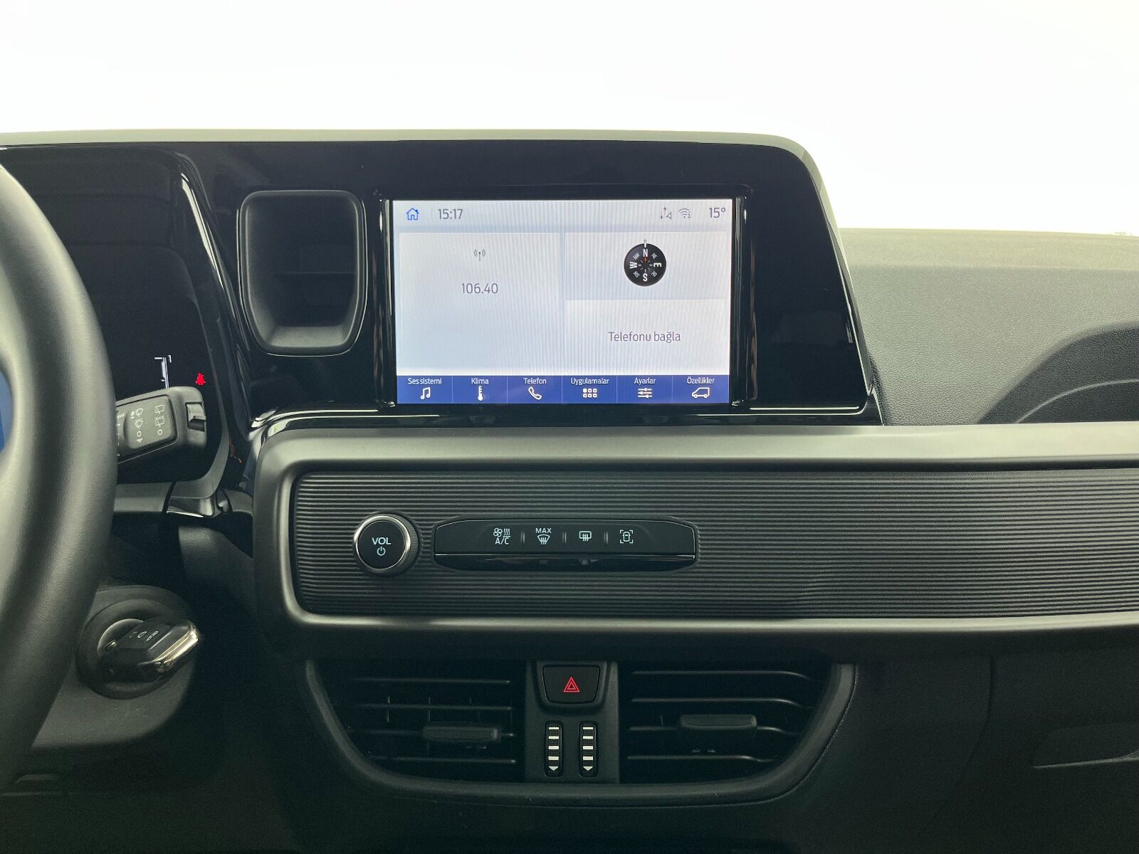 Ford Tourneo Courier Kombi 1.5 EcoBlue Deluxe - 2025 - Detay