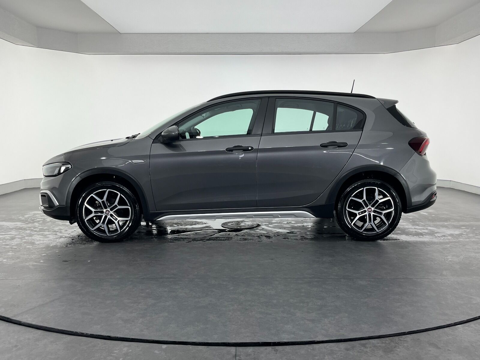 Fiat Egea Cross 1.6 MultiJet Urban GSR Traction+ DCT - 2024 - Detay