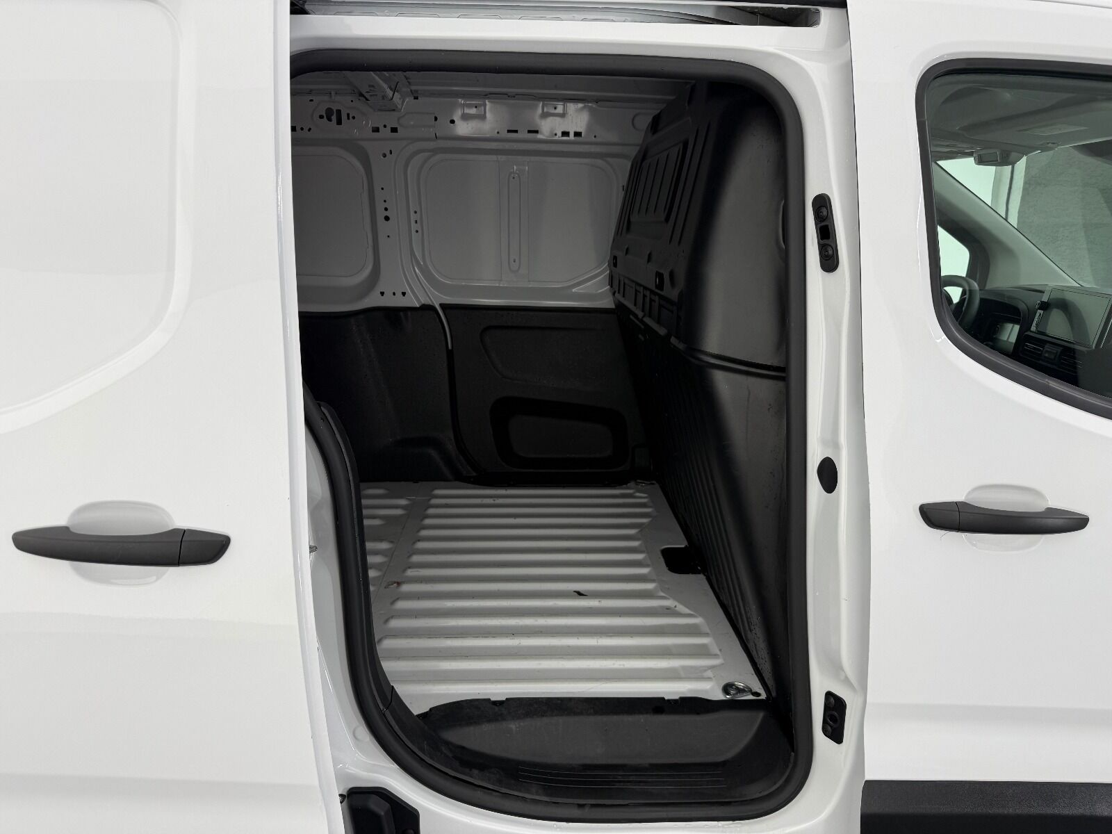 Fiat Doblo Cargo 1.5 BlueHDİ Maxi - 2025 - Detay